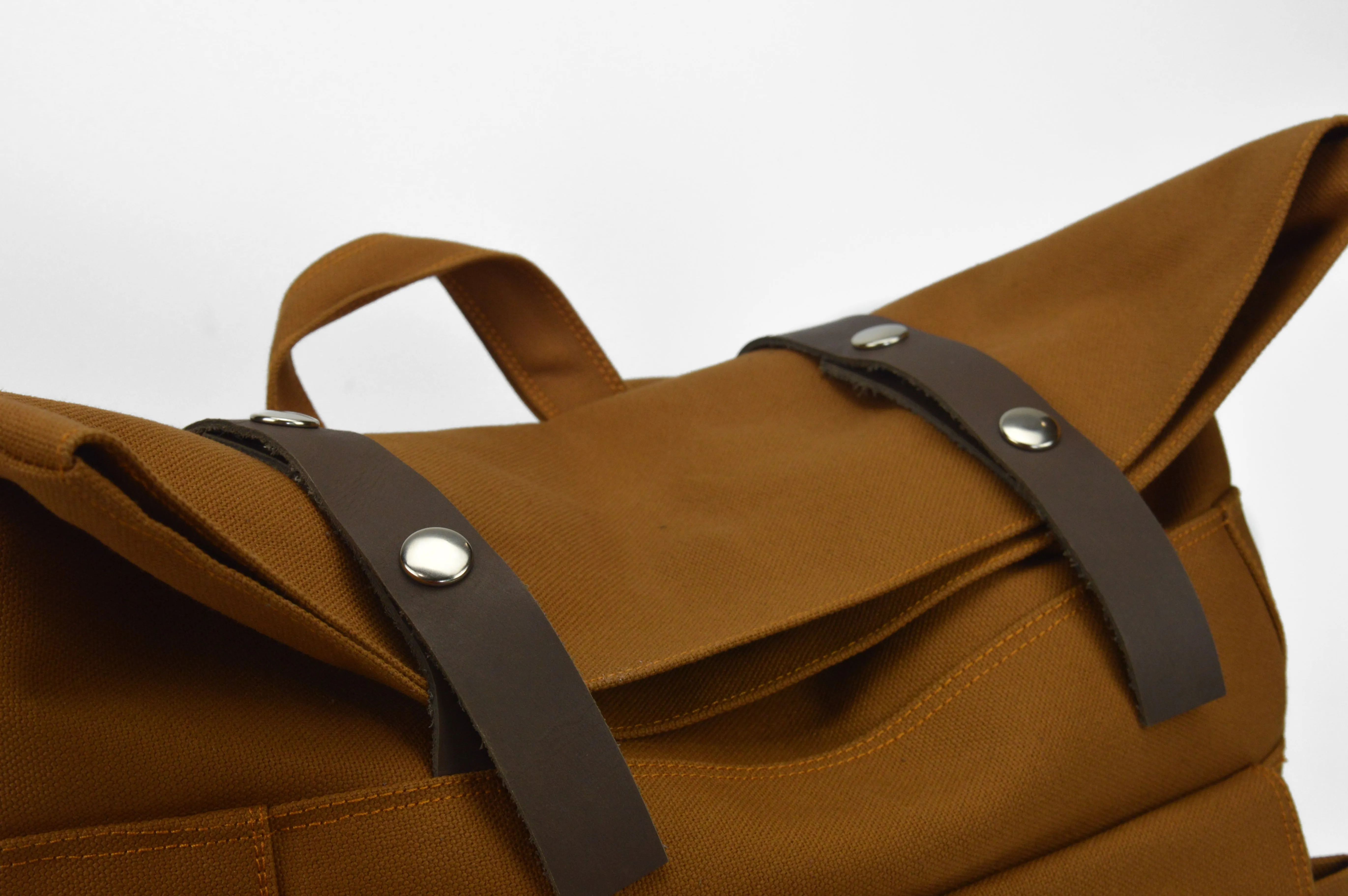 Allison 105 Honey Brown | Backpack