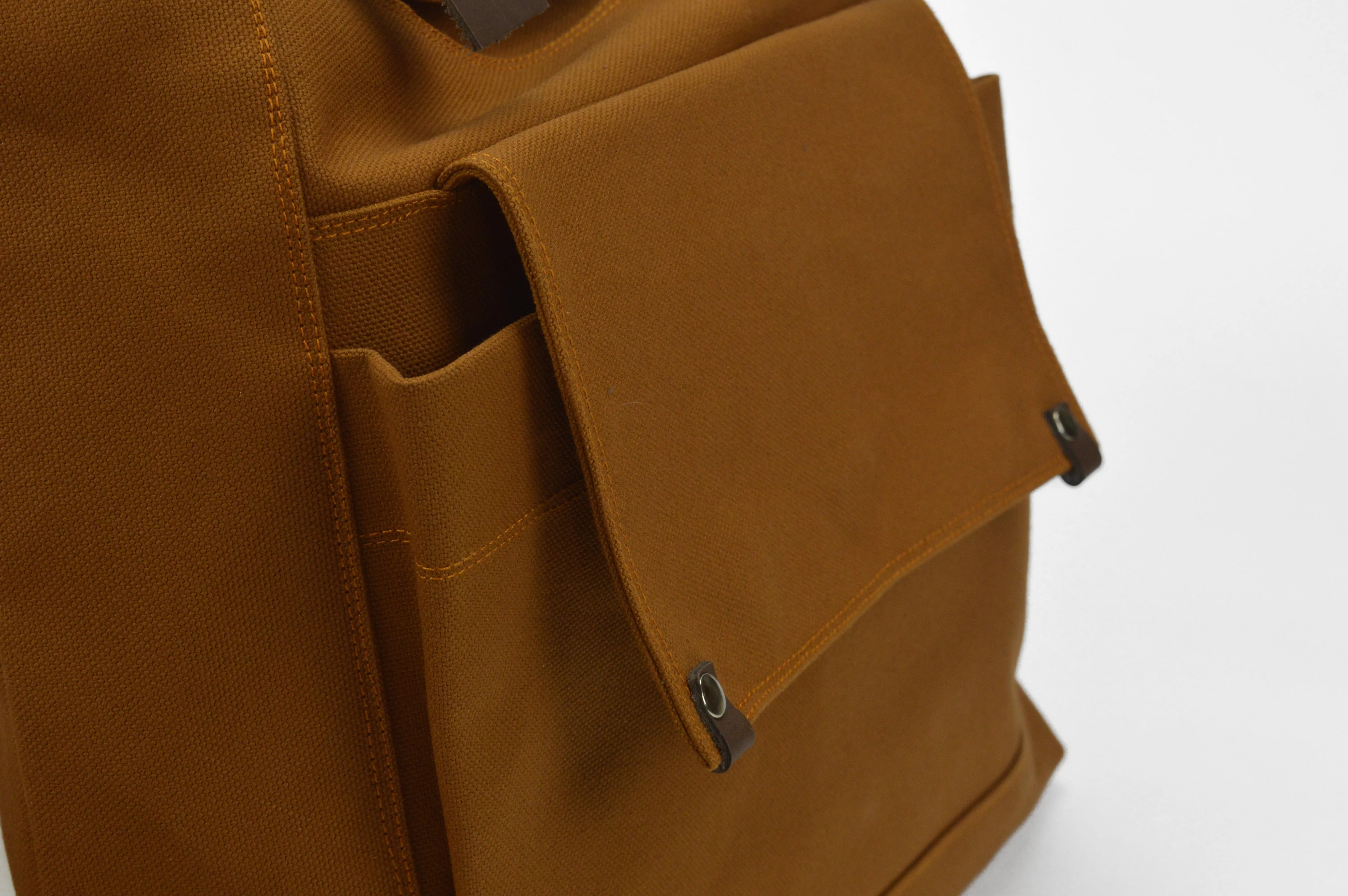 Allison 105 Honey Brown | Backpack