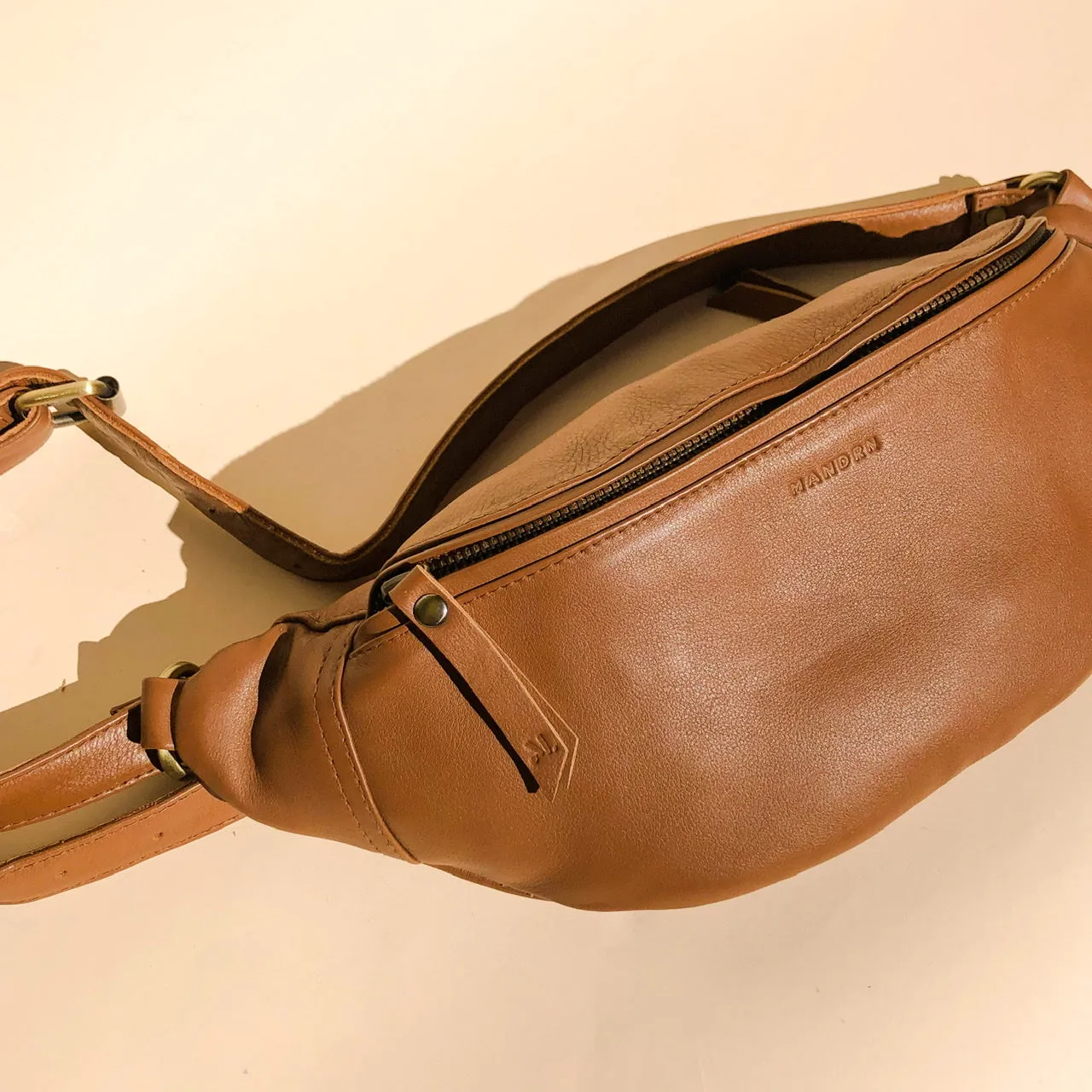 Atlas Large Fanny Pack