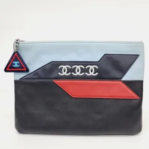 Black Airline O-Case Medium Clutch