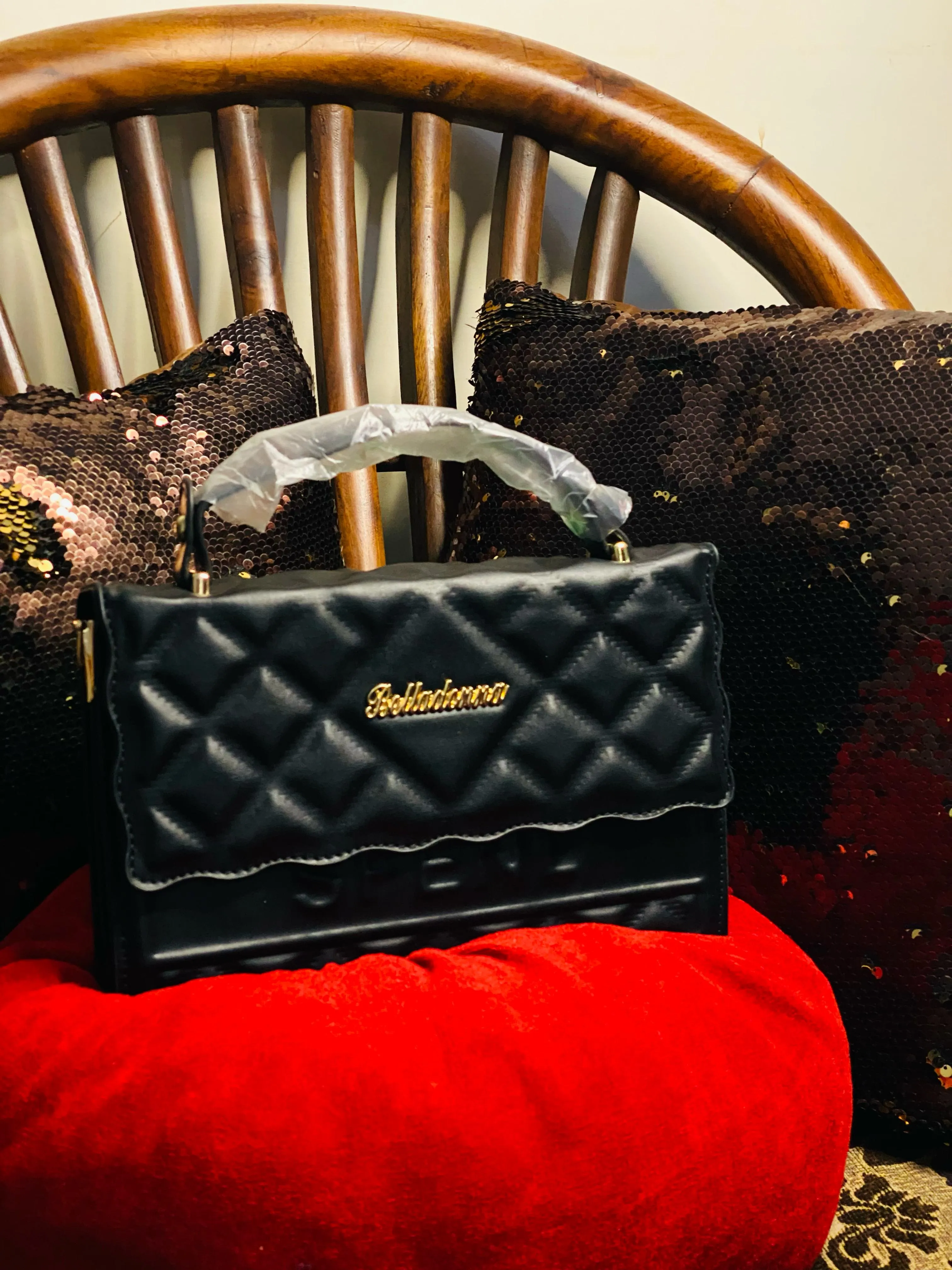 Black Quilted Designer Handbag for Women – Elegant & Affordable Luxury | Lace & Luxe