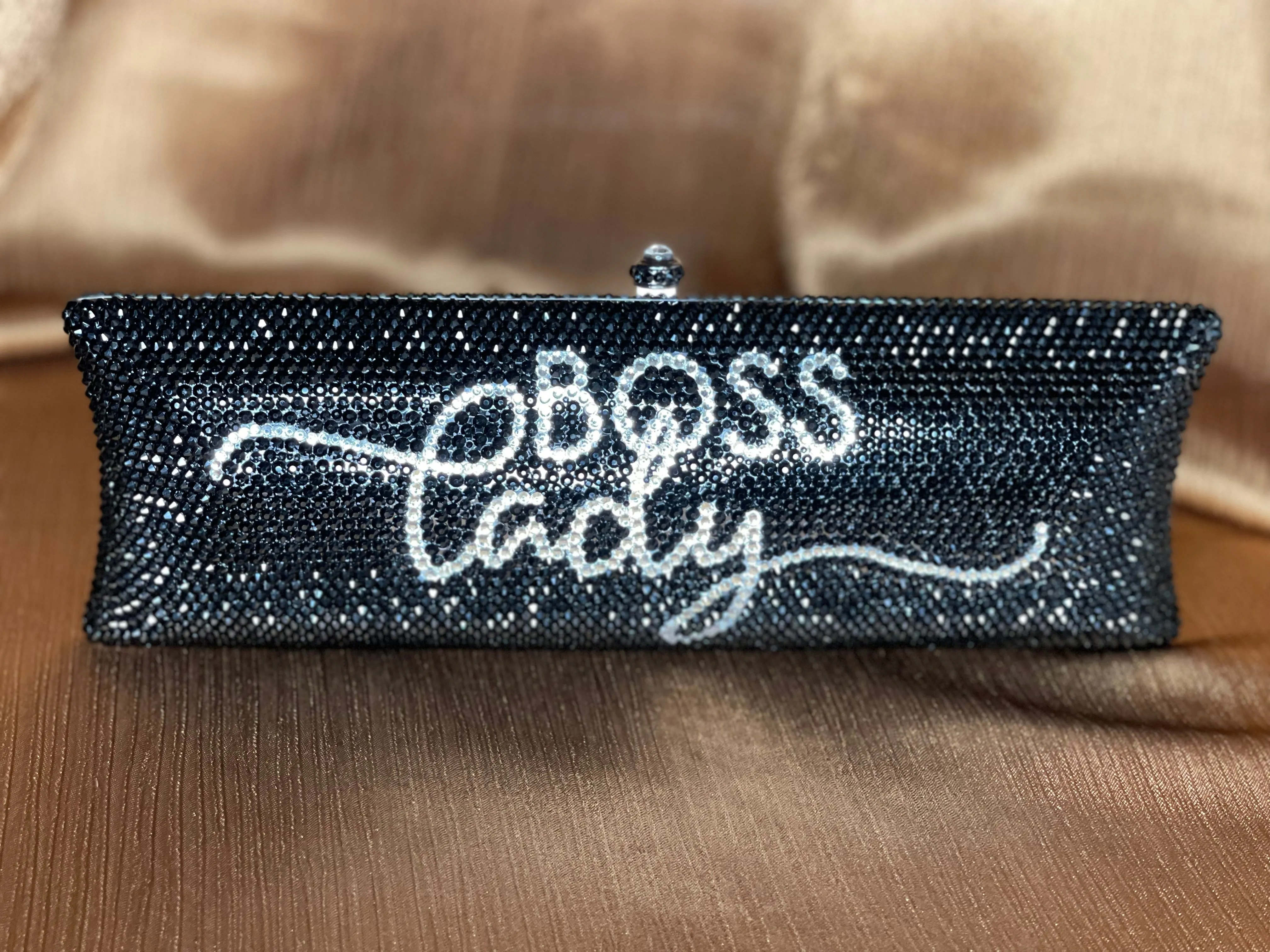“BOSS LADY” CLUTCH BLACK/SILVER