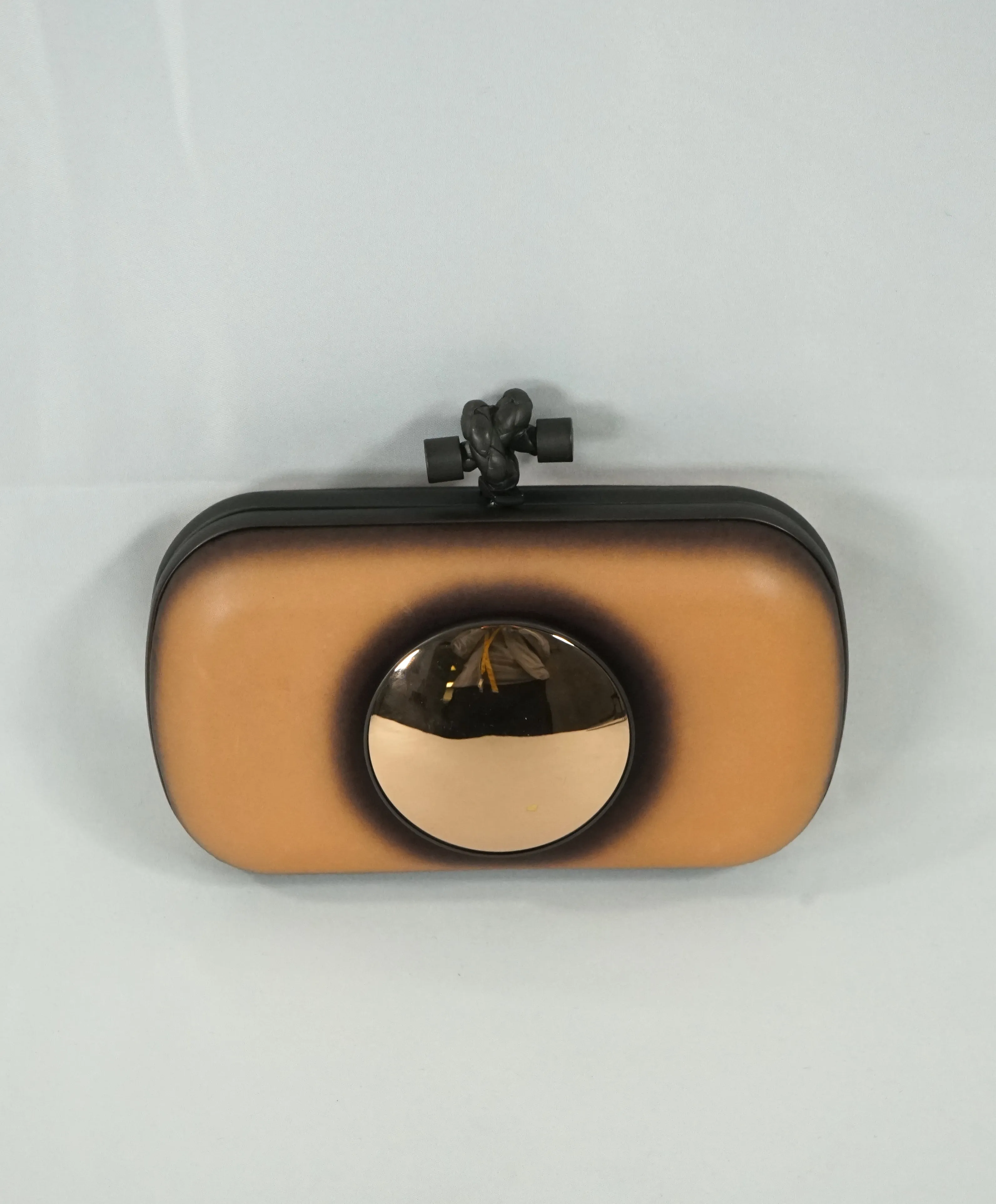 BOTTEGA VENETA - Mirror Lens Knot Brass Nappa Clutch -