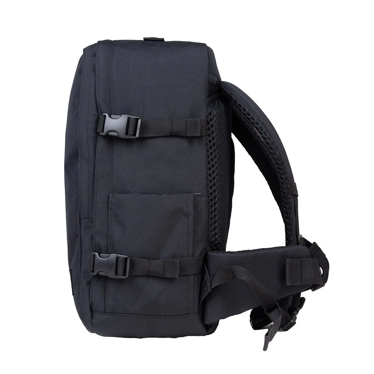 CabinZero Classic Pro 32L (Absolute Black)