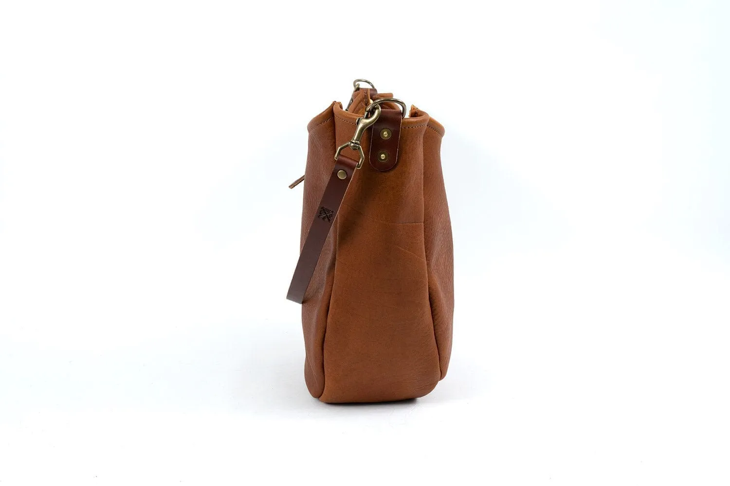 CELESTE LEATHER HOBO BAG - MEDIUM - SADDLE
