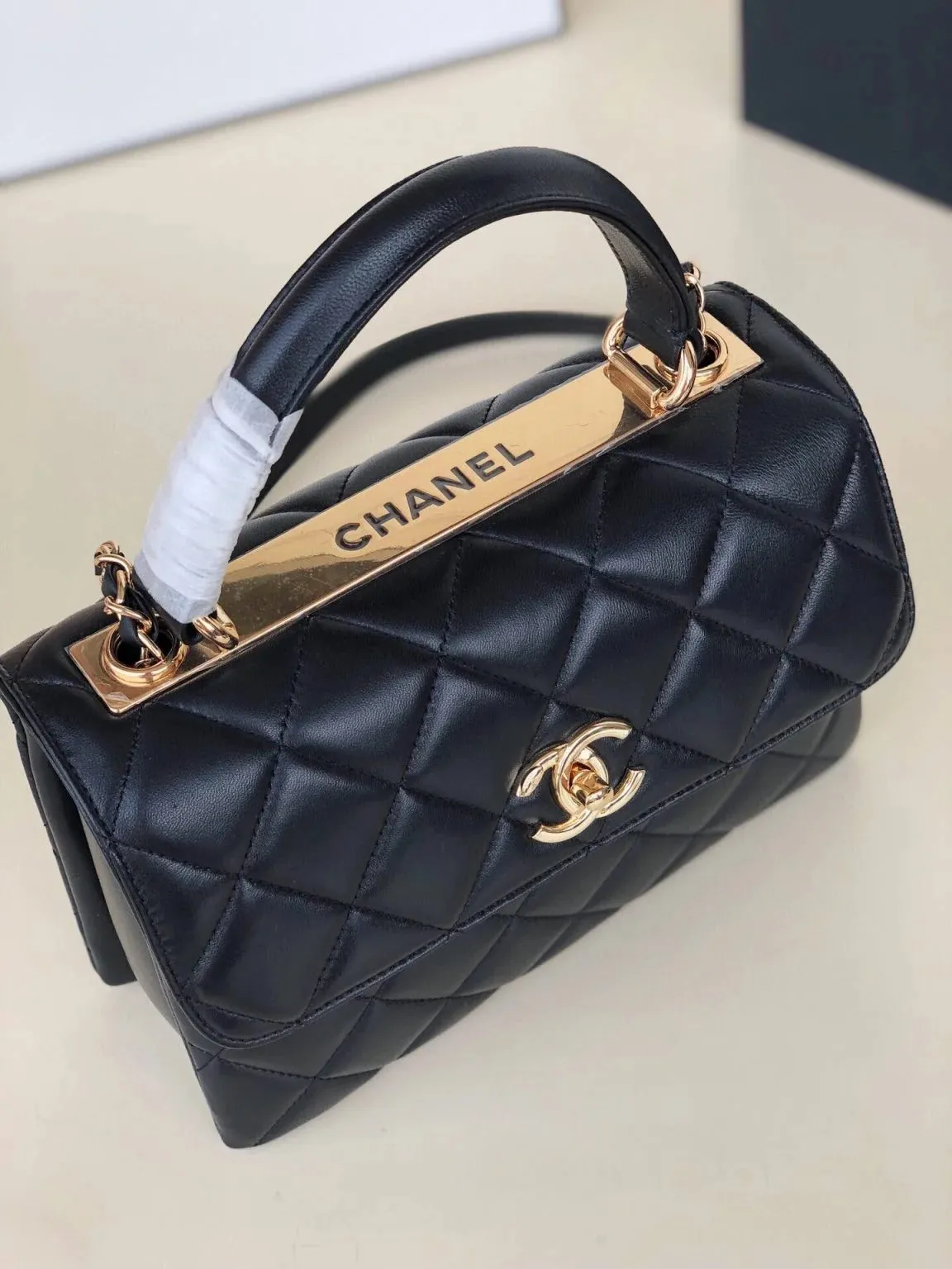Chanel Flap Designer Bag - Black