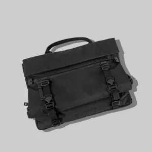 Code of Bell Apex Liner Max Pitch Black