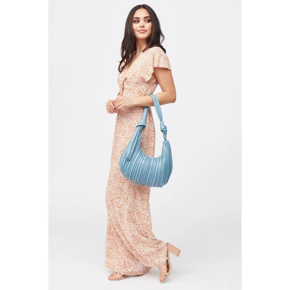 Demi Hobo