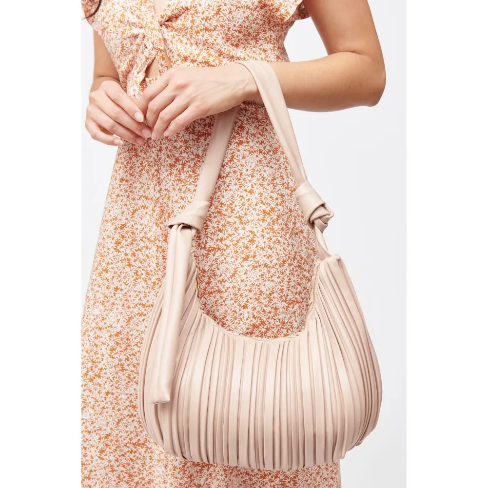 Demi Hobo