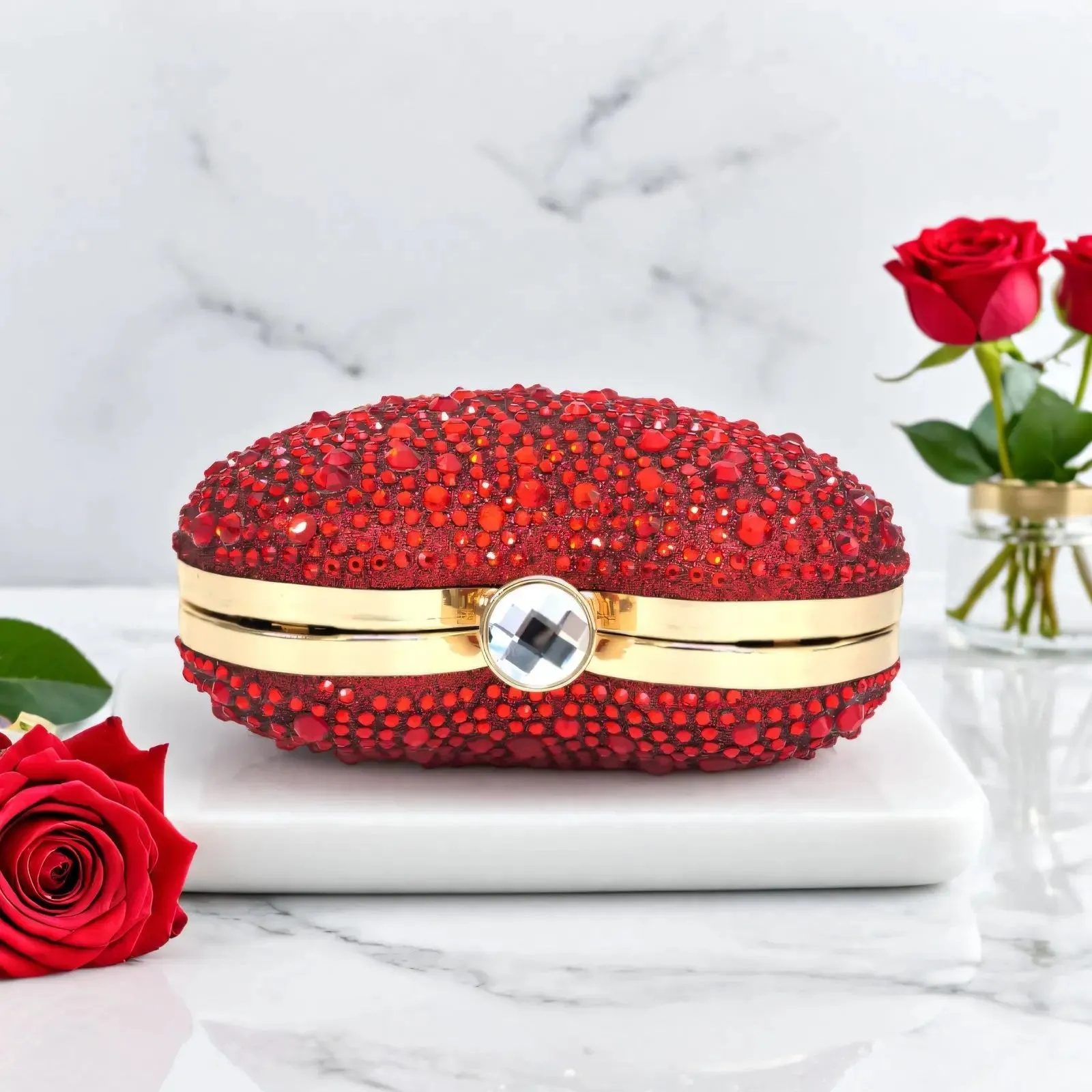 Designer Luxury Diamond Heart-shaped Bag Red Rhinestone Evening Clutch Purse Female Wedding Handbag Woman Chain Shoulder Bags