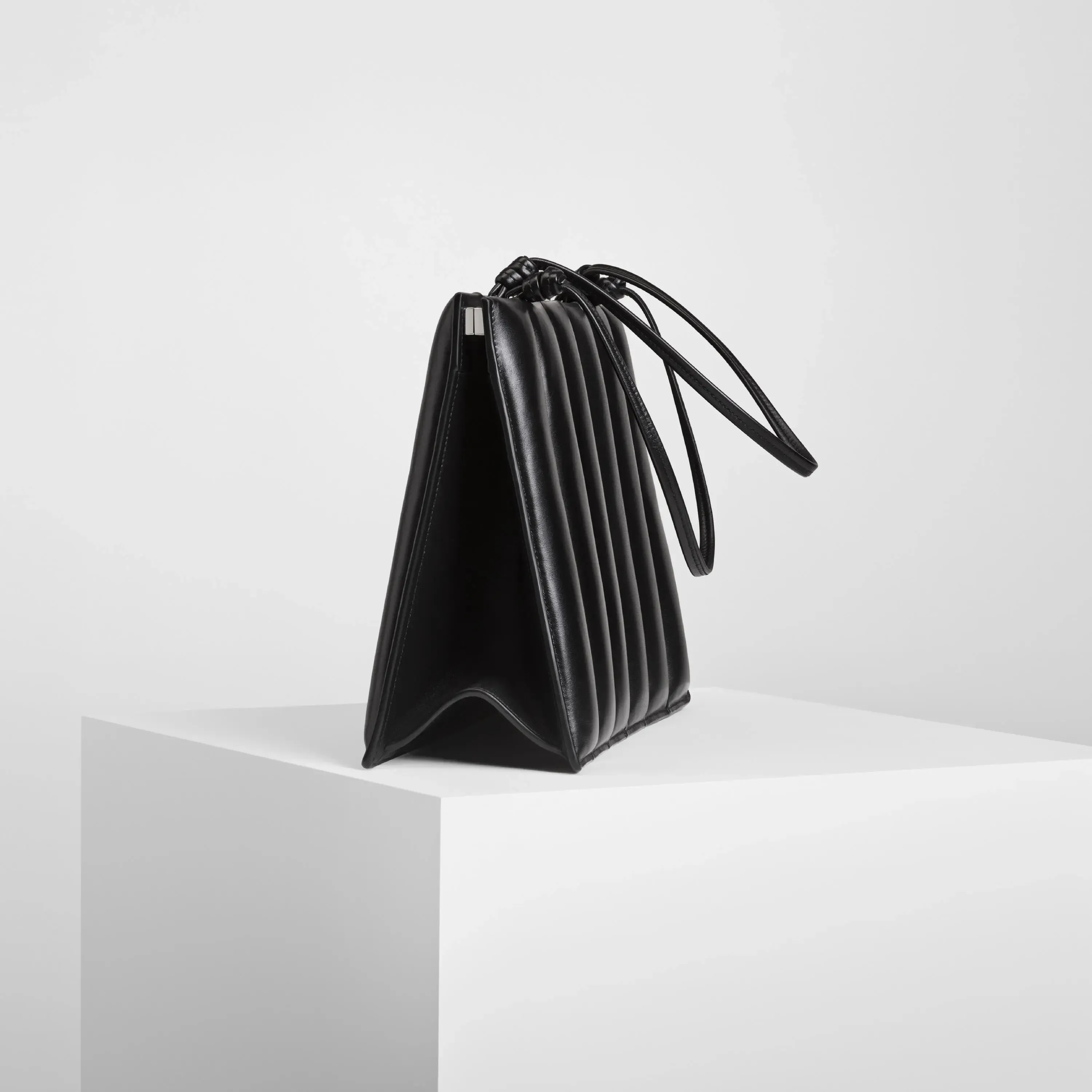 DRIVE BAG | black leather with silver