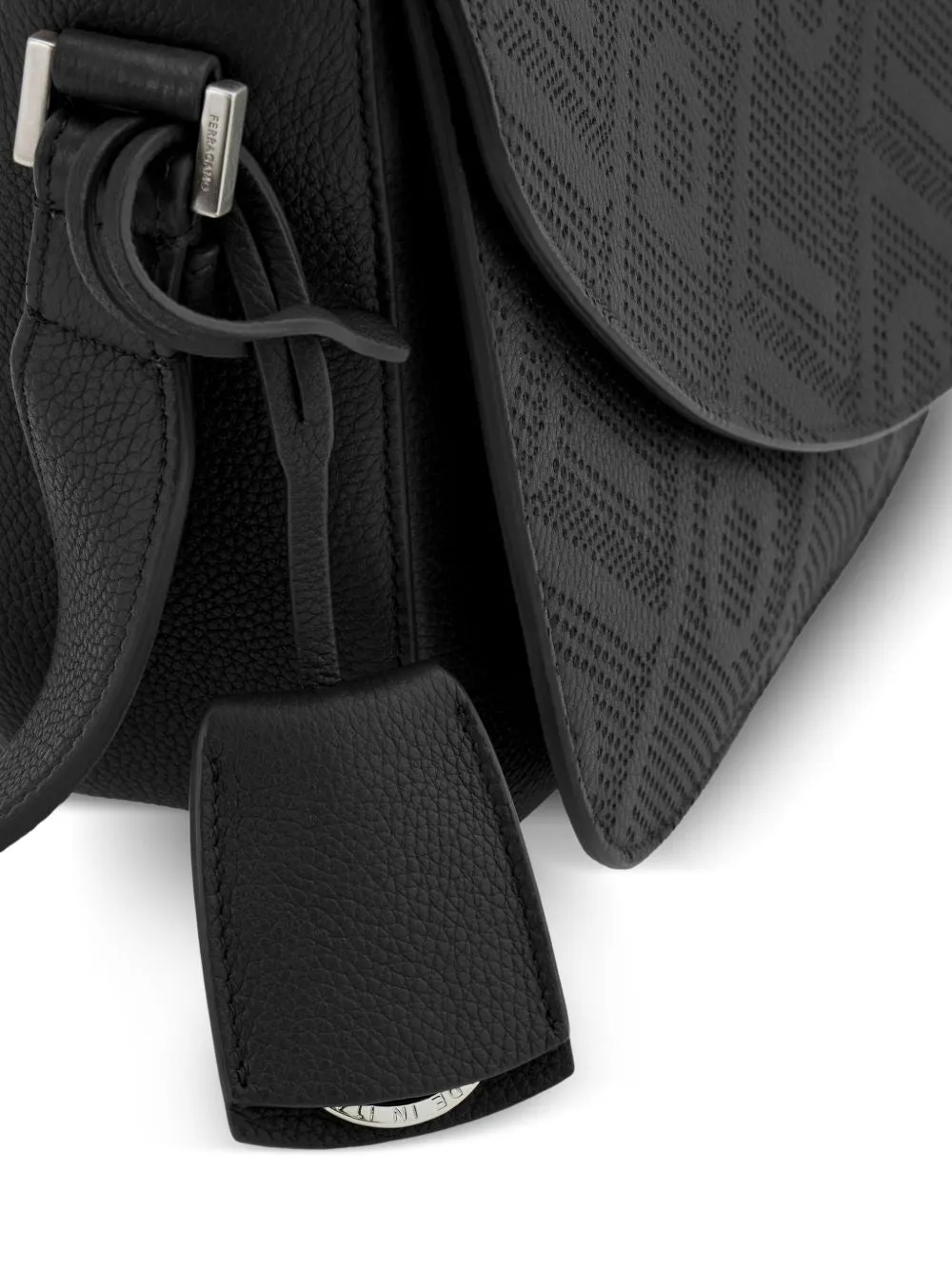 Ferragamo Fiammma svart crossbody väska