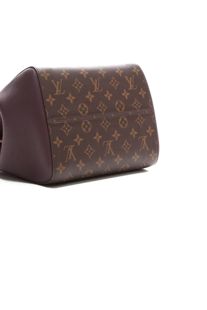 Fold MM Tote Bag