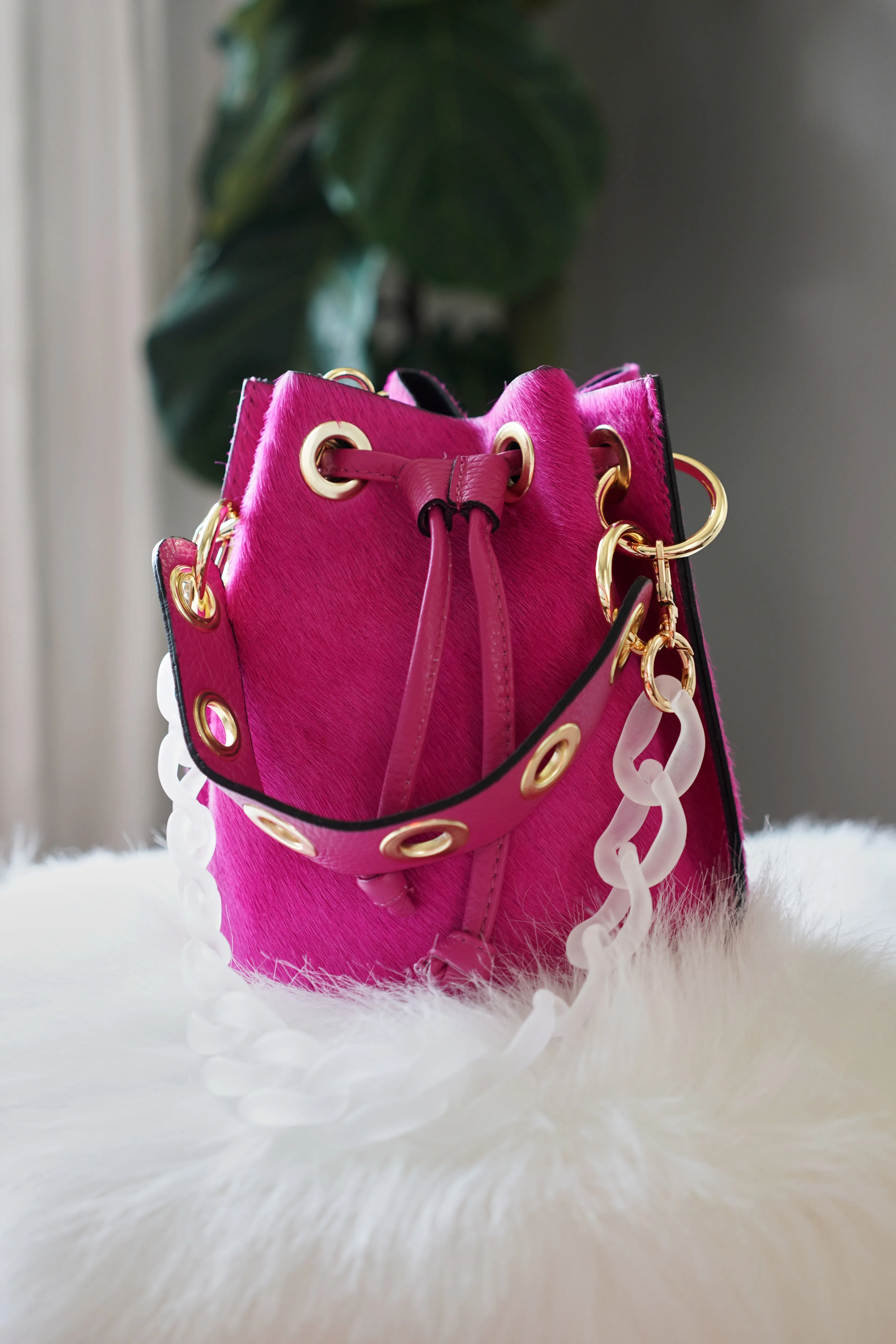 Fritz Italian Leather Bucket Bag Magenta