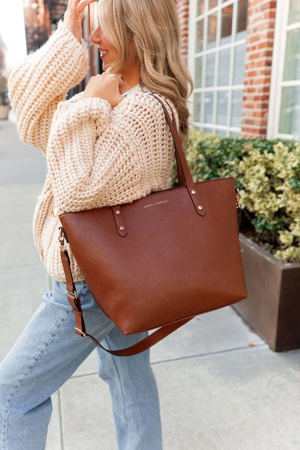 GO-GETTER TOTE chestnut