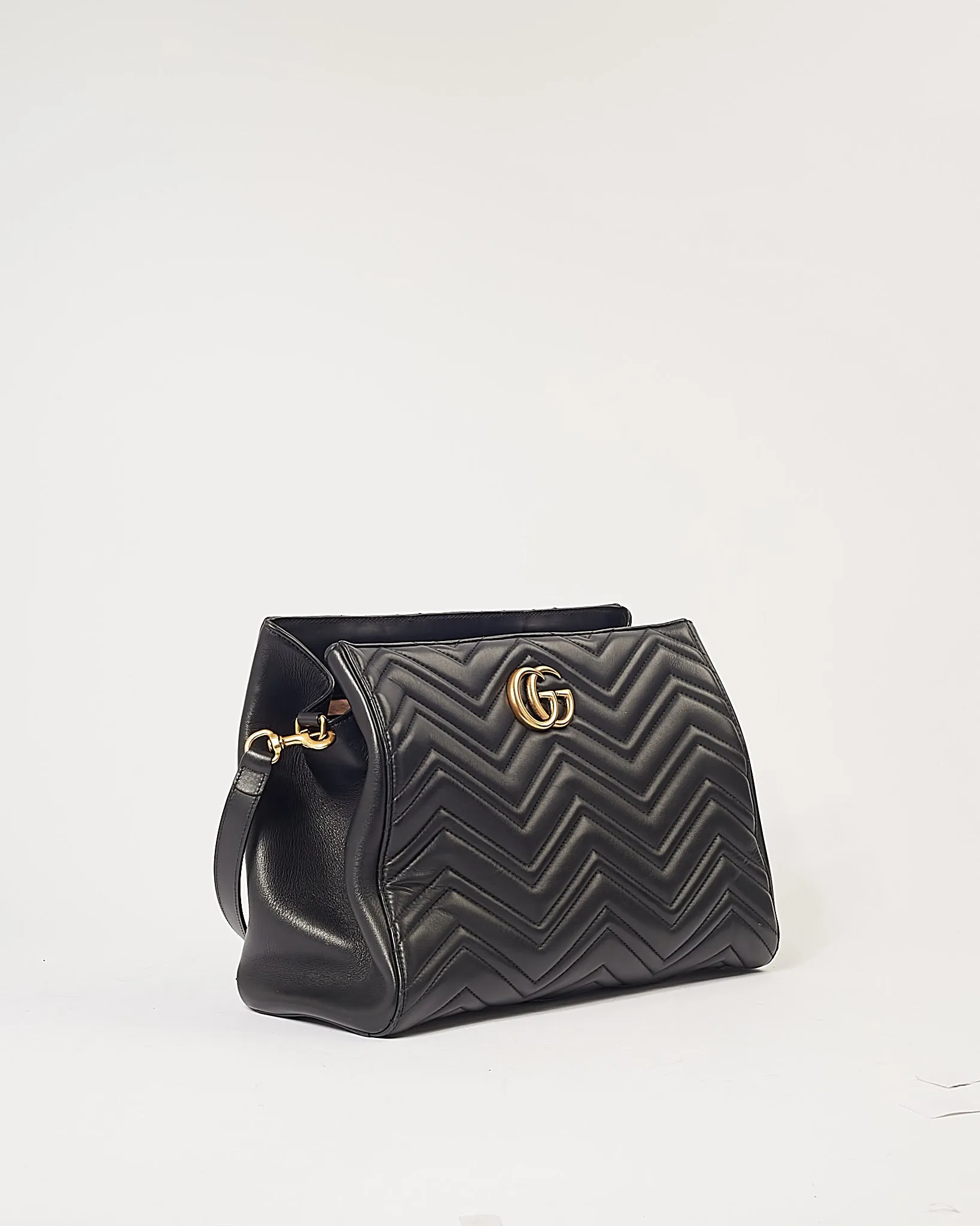 Gucci Black Matelassé Leather Medium GG Marmont Tote Black