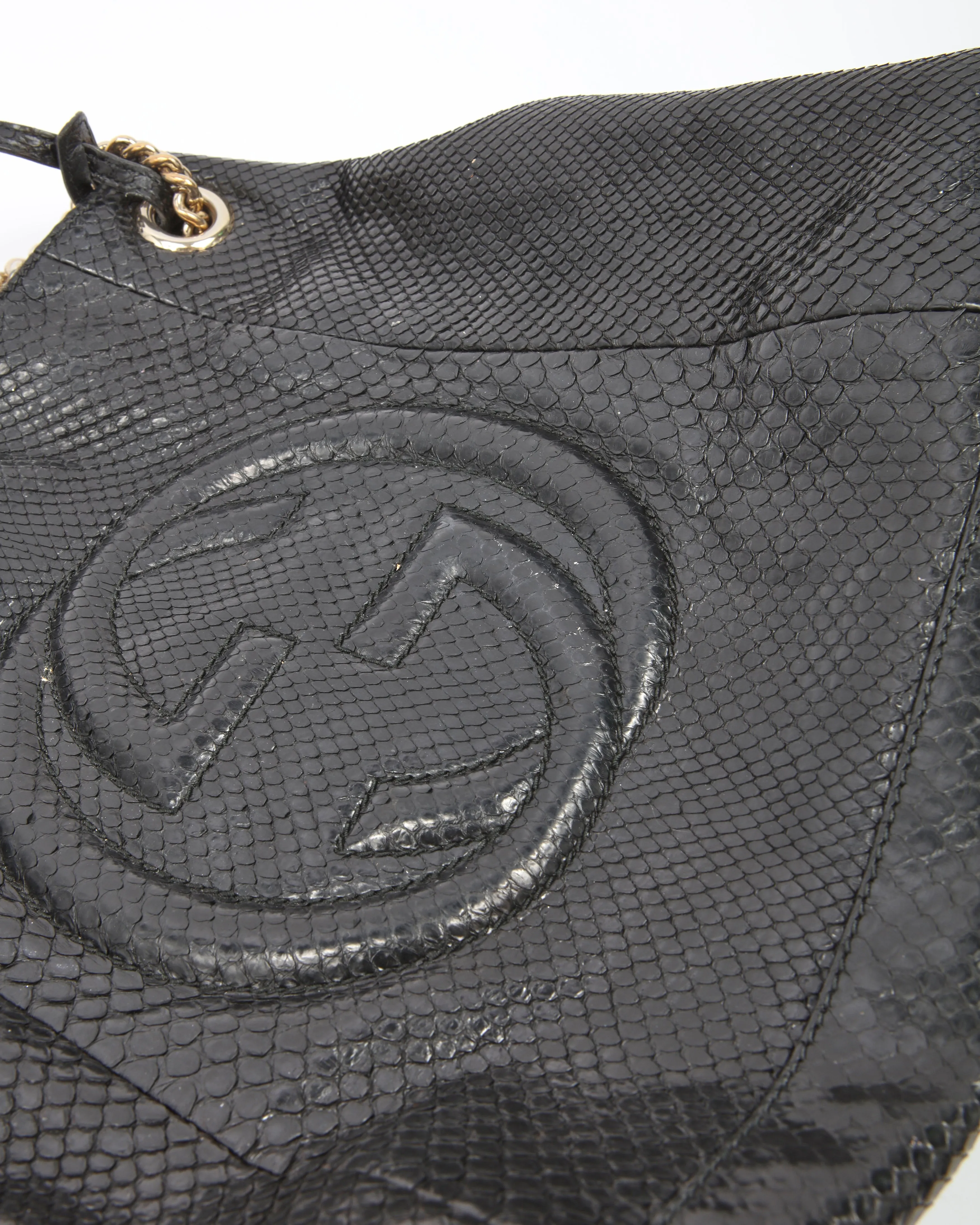 Gucci Black Python Leather Soho Chain Shoulder Bag