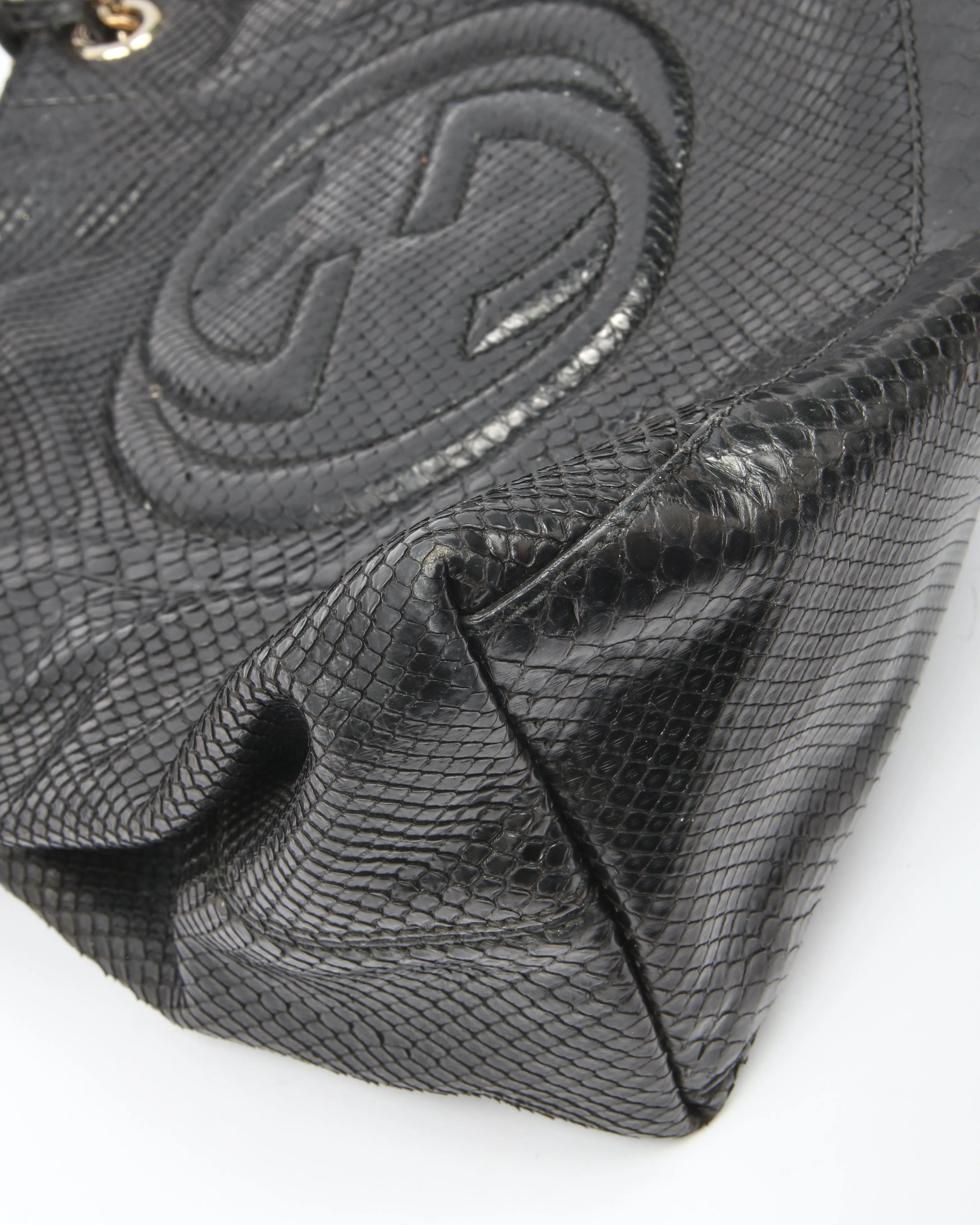 Gucci Black Python Leather Soho Chain Shoulder Bag