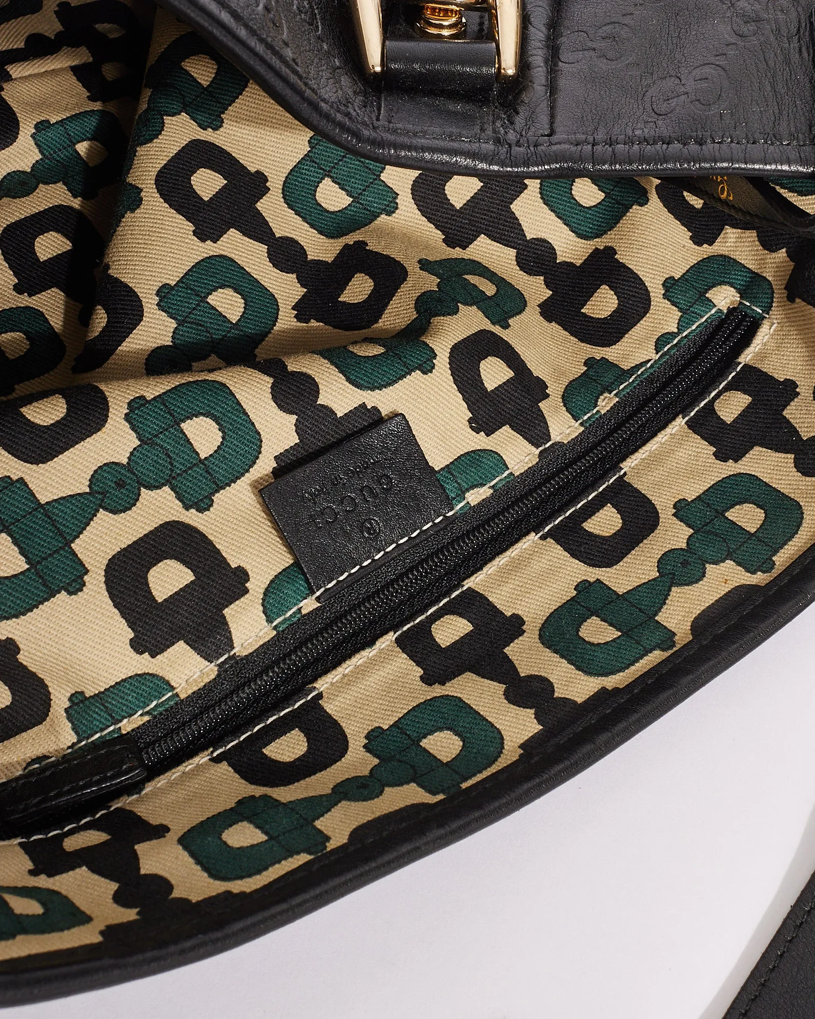 Gucci Black Signature G Leather Abbey Shoulder Bag