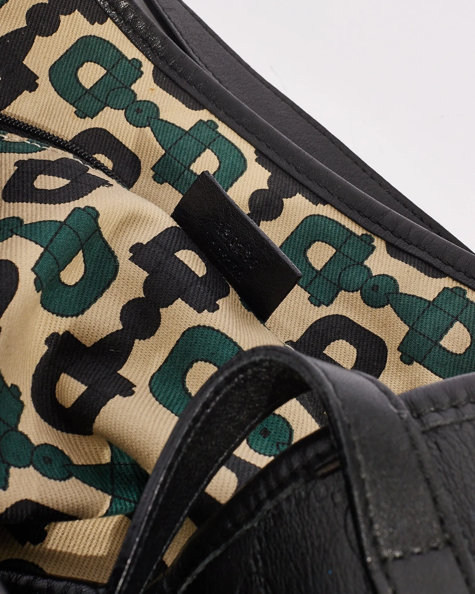 Gucci Black Signature G Leather Abbey Shoulder Bag