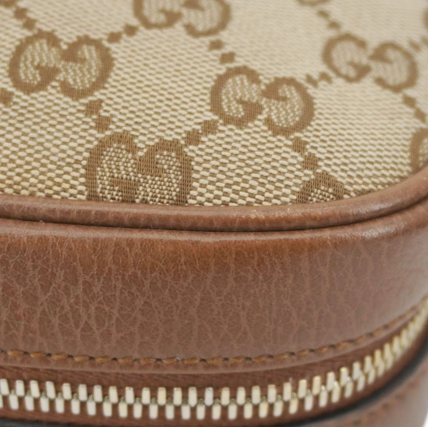 GUCCI Bree GG Canvas Camera Crossbody Bag Beige 449413