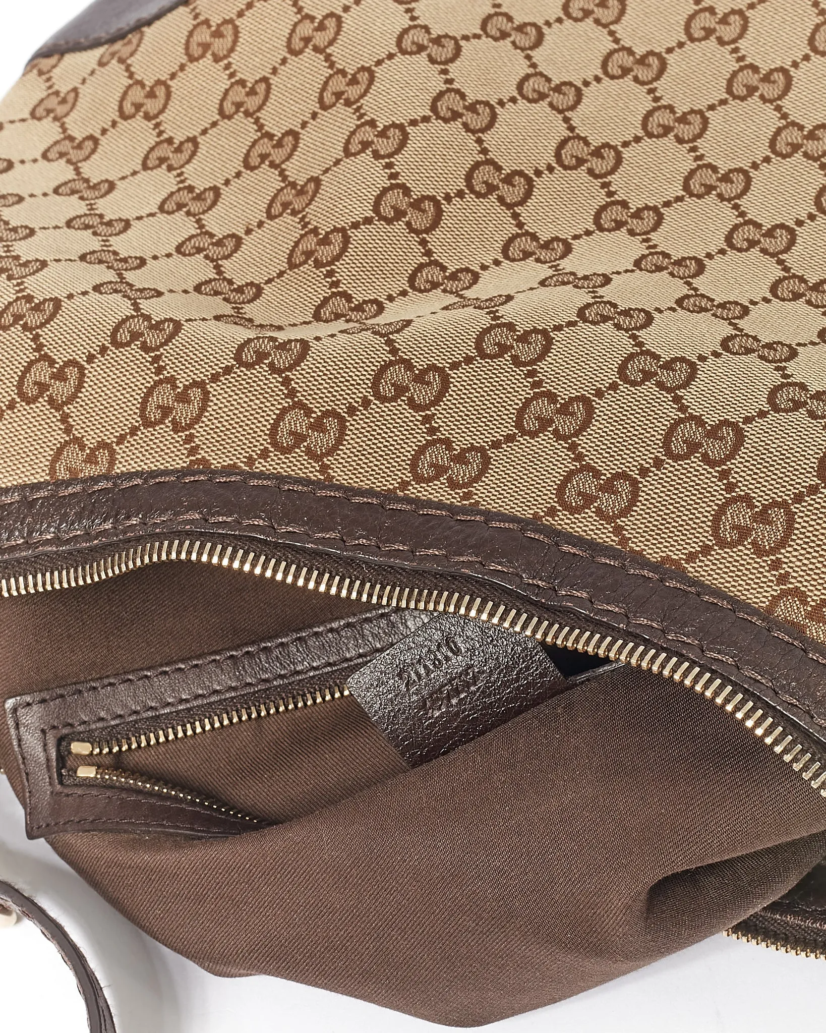Gucci Brown GG Supreme Canvas Shoulder Bag