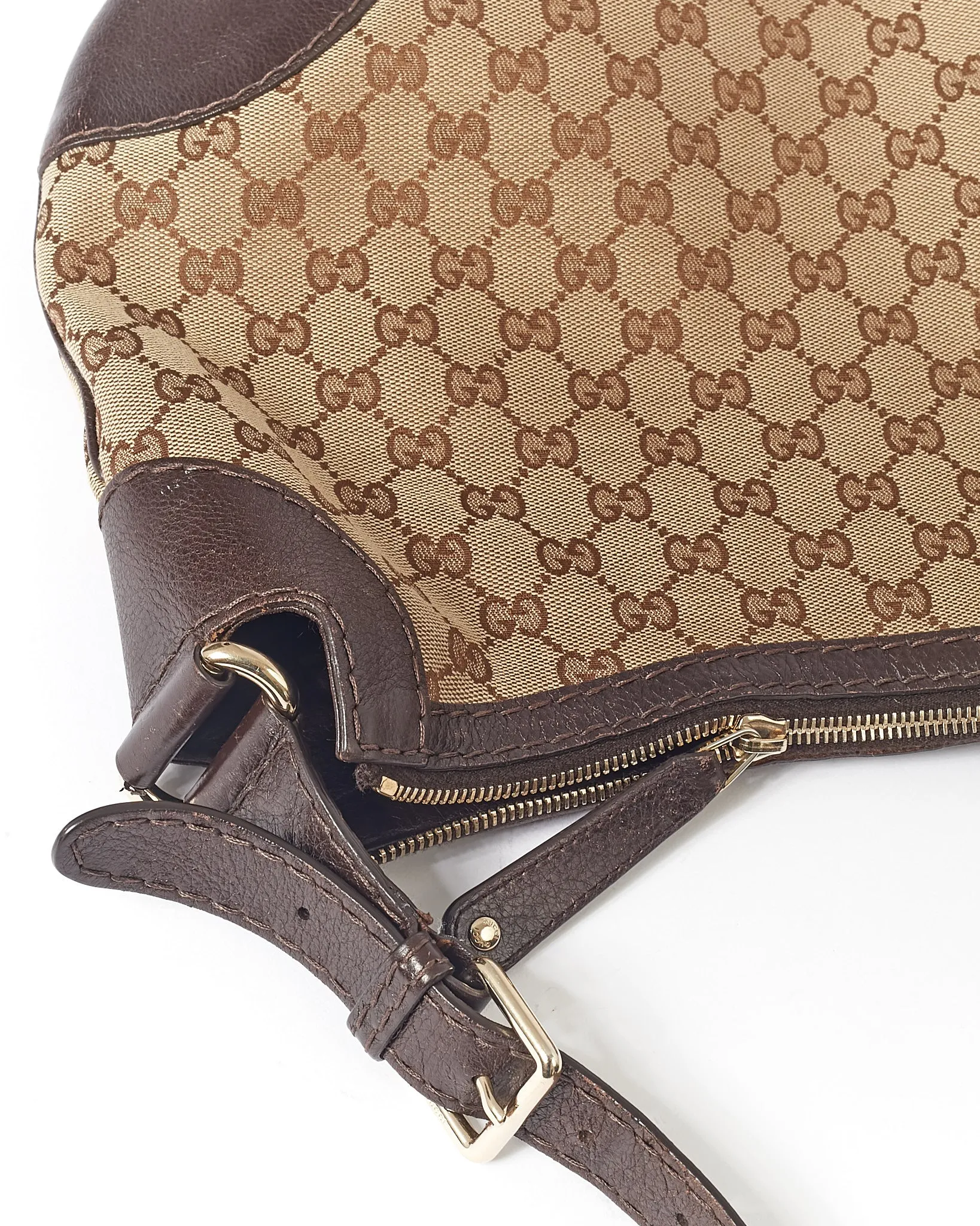 Gucci Brown GG Supreme Canvas Shoulder Bag