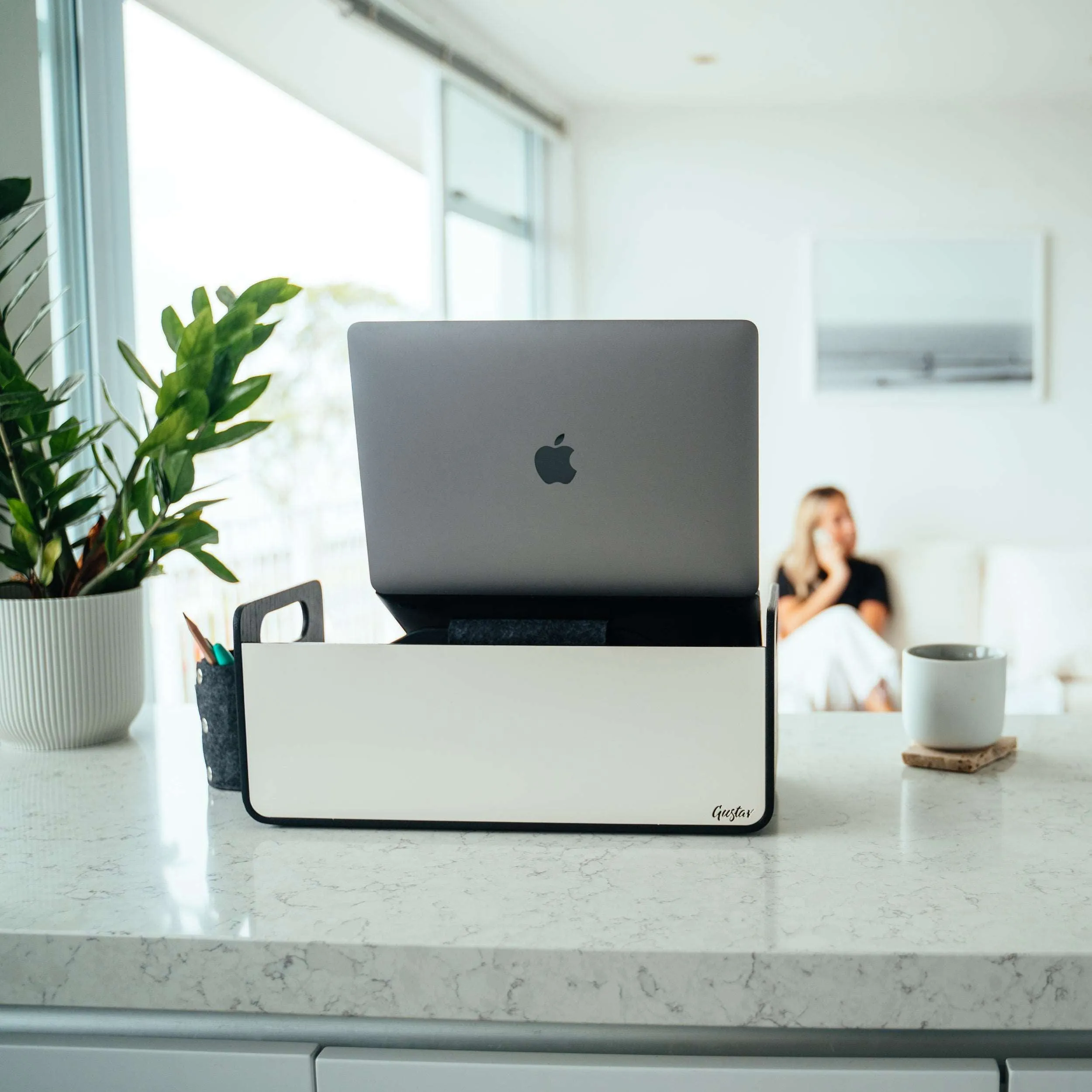 Gustav Original Black - Desk Organizer and Laptop Stand