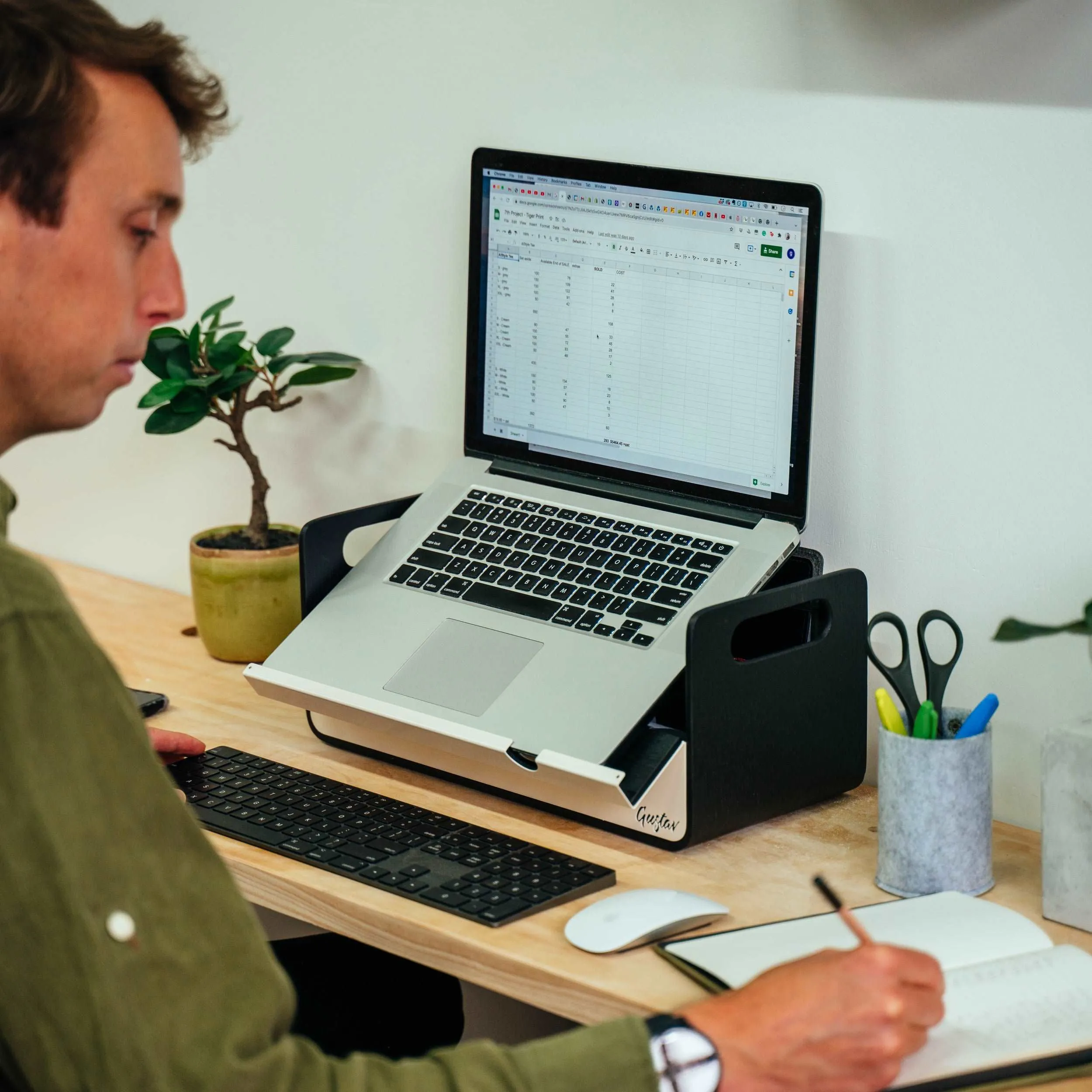 Gustav Original Black - Desk Organizer and Laptop Stand