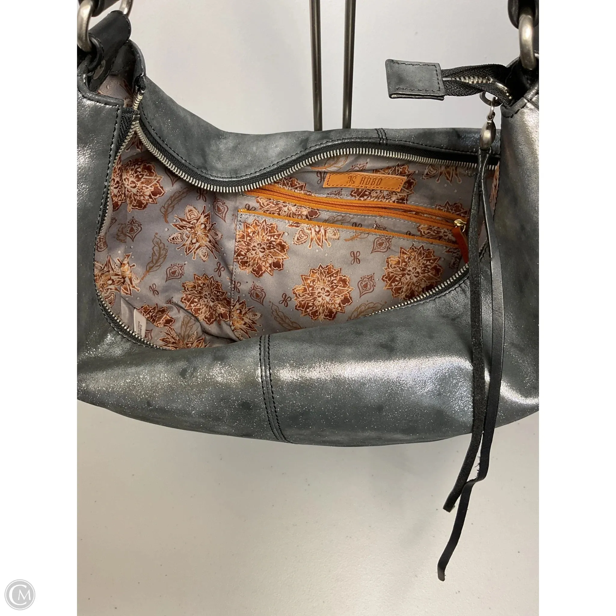 Handbag Leather By Hobo Intl, Size: Large
