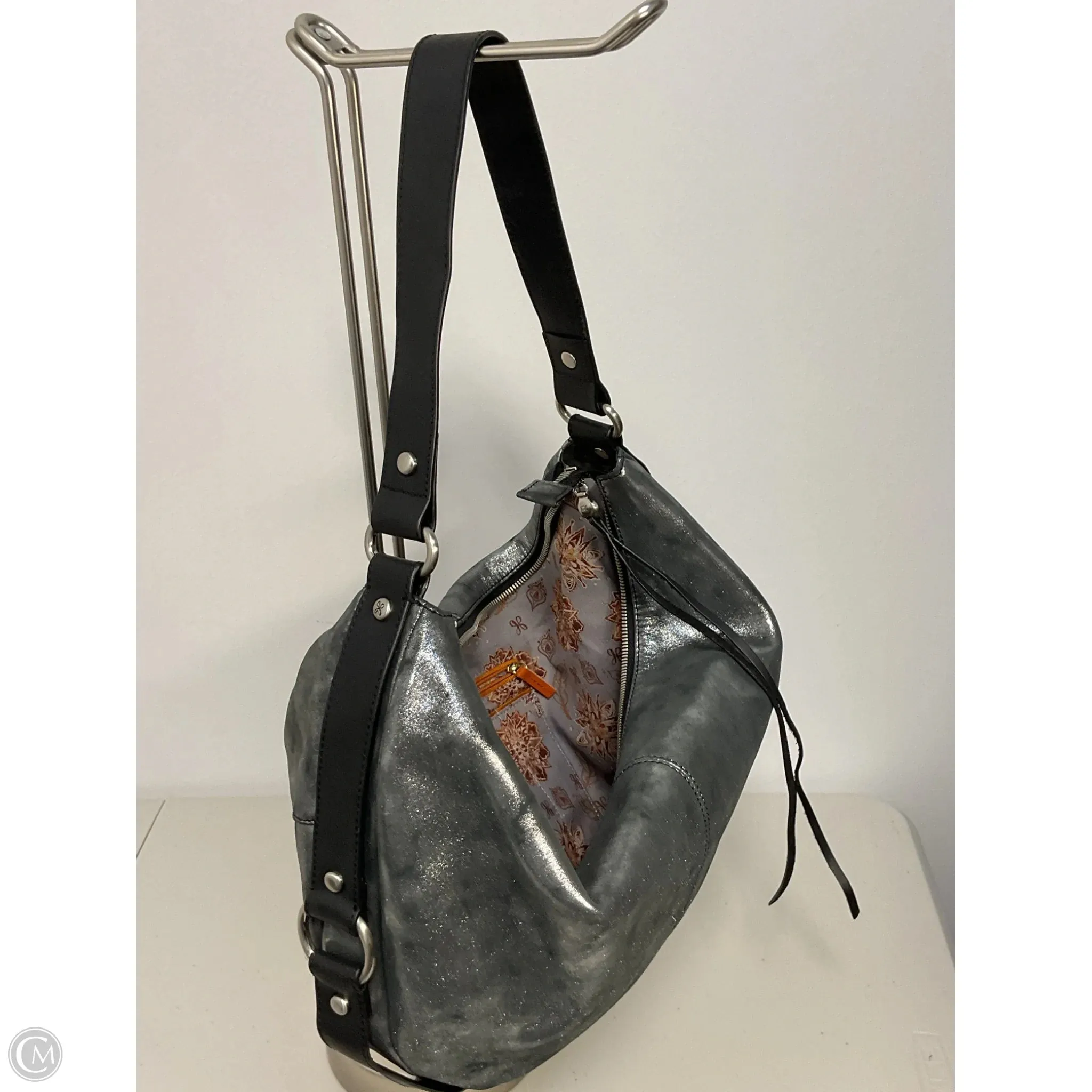 Handbag Leather By Hobo Intl, Size: Large