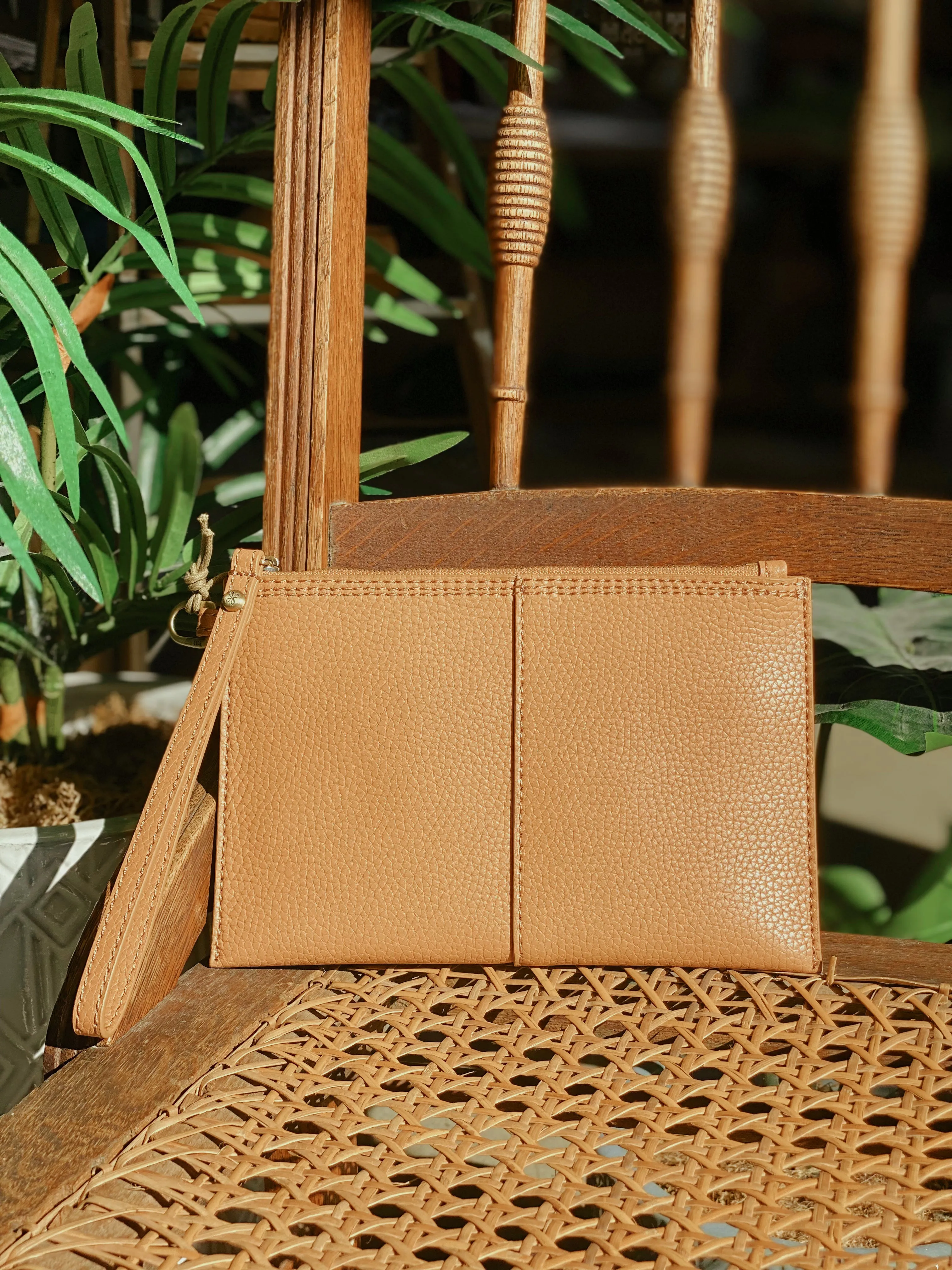 HOBO VIDA SMALL POUCH