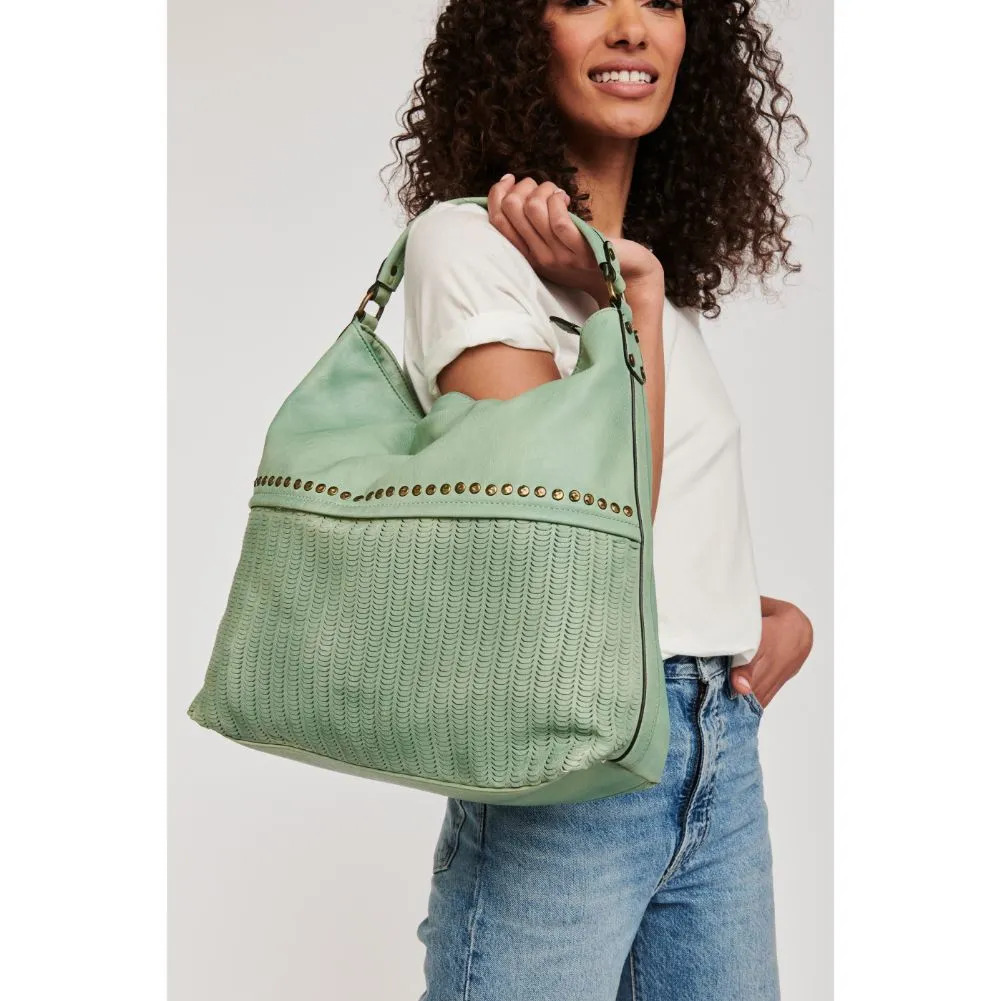 Kira Hobo