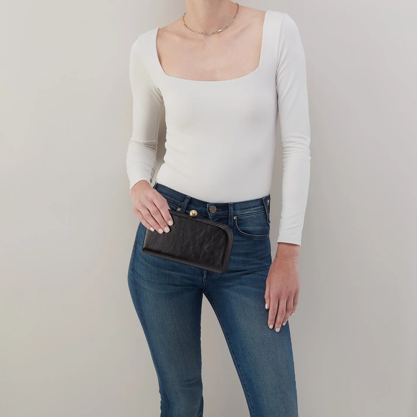 Lauren Minaudiere In Polished Leather - Black