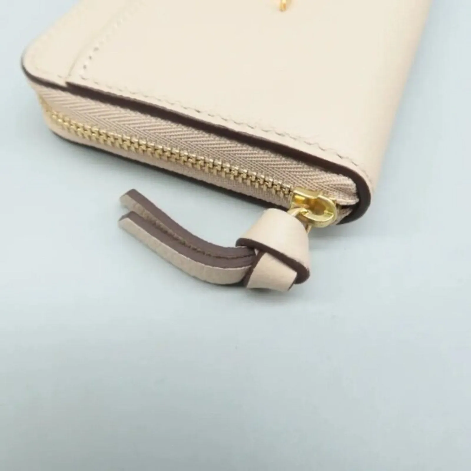 Louis Vuitton Beige Leather Wallet