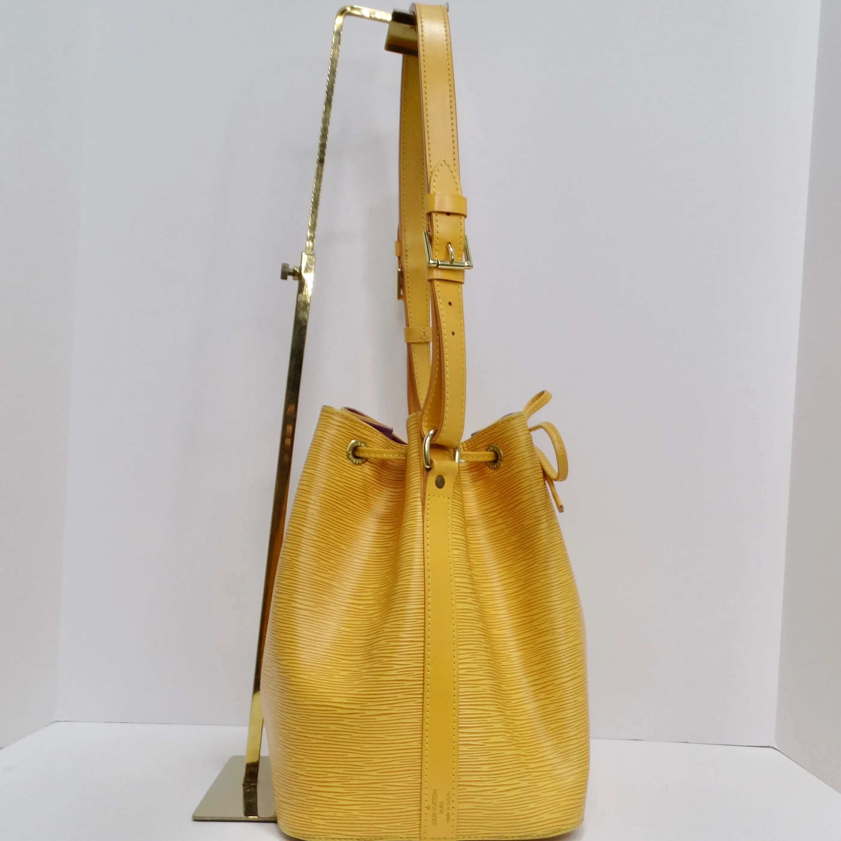 Louis Vuitton Epi Petite Noe Shoulder Bag