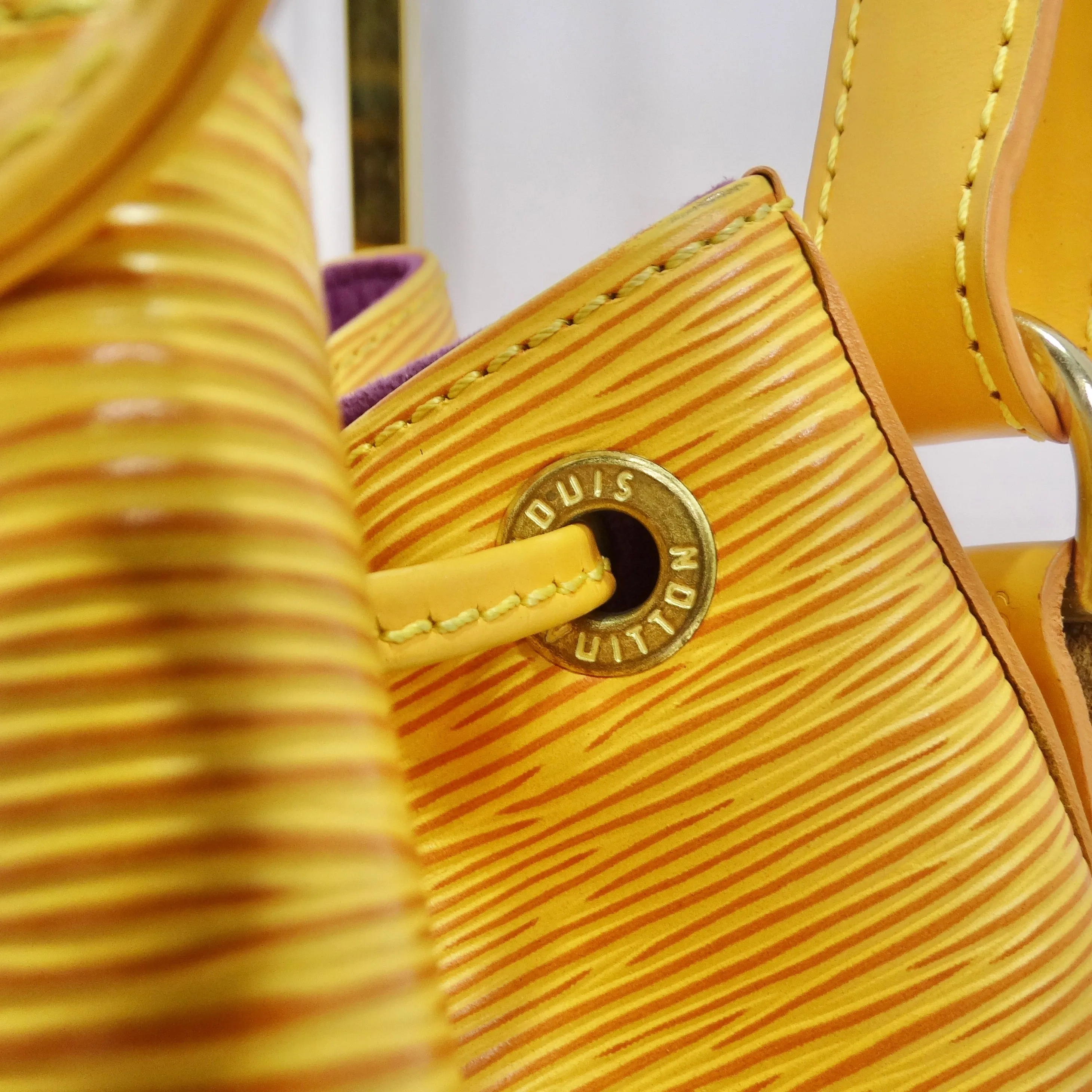 Louis Vuitton Epi Petite Noe Shoulder Bag