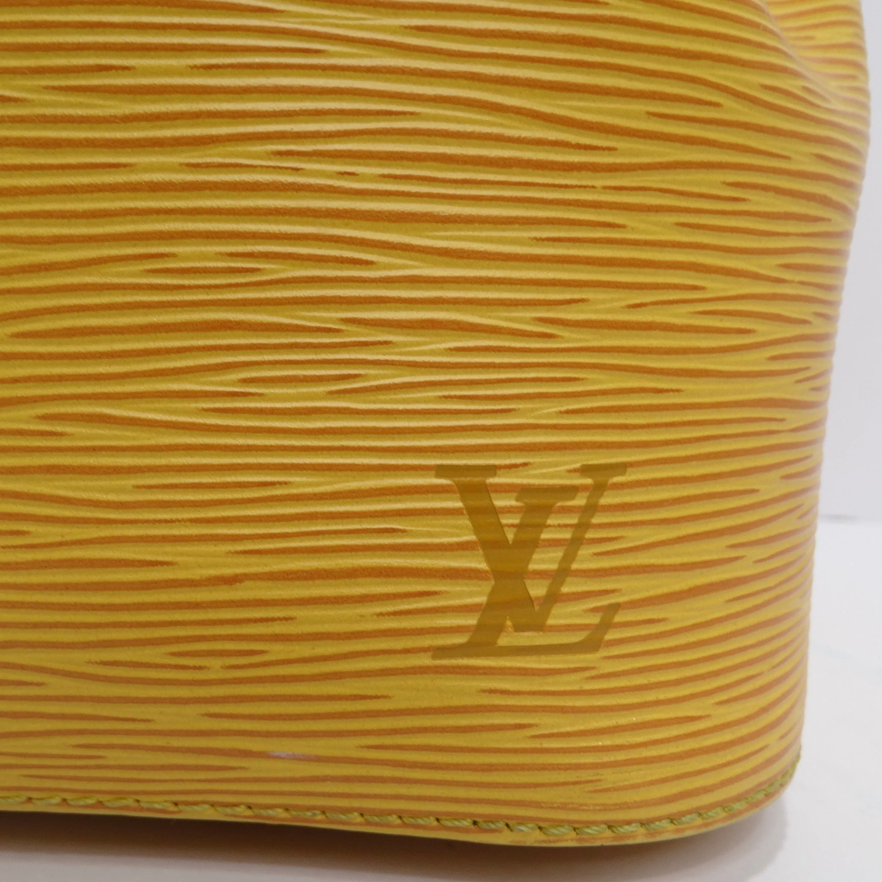 Louis Vuitton Epi Petite Noe Shoulder Bag