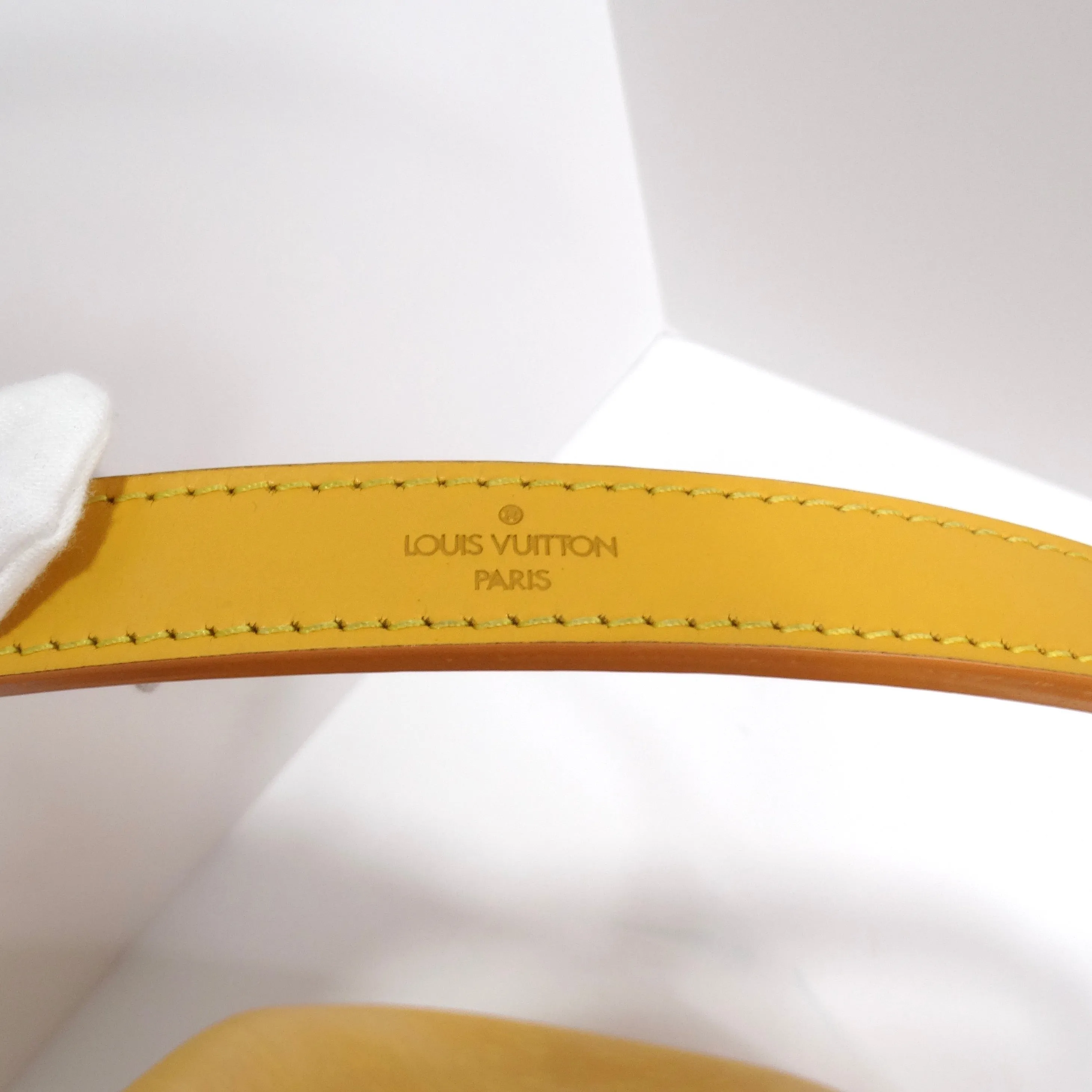 Louis Vuitton Epi Petite Noe Shoulder Bag