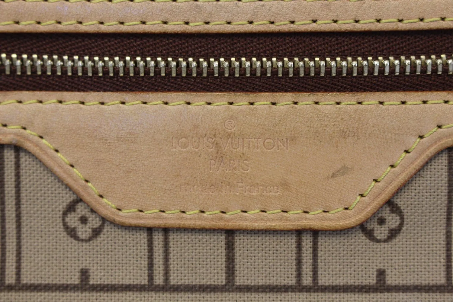 LOUIS VUITTON Monogram Neverfull PM Tote Bag