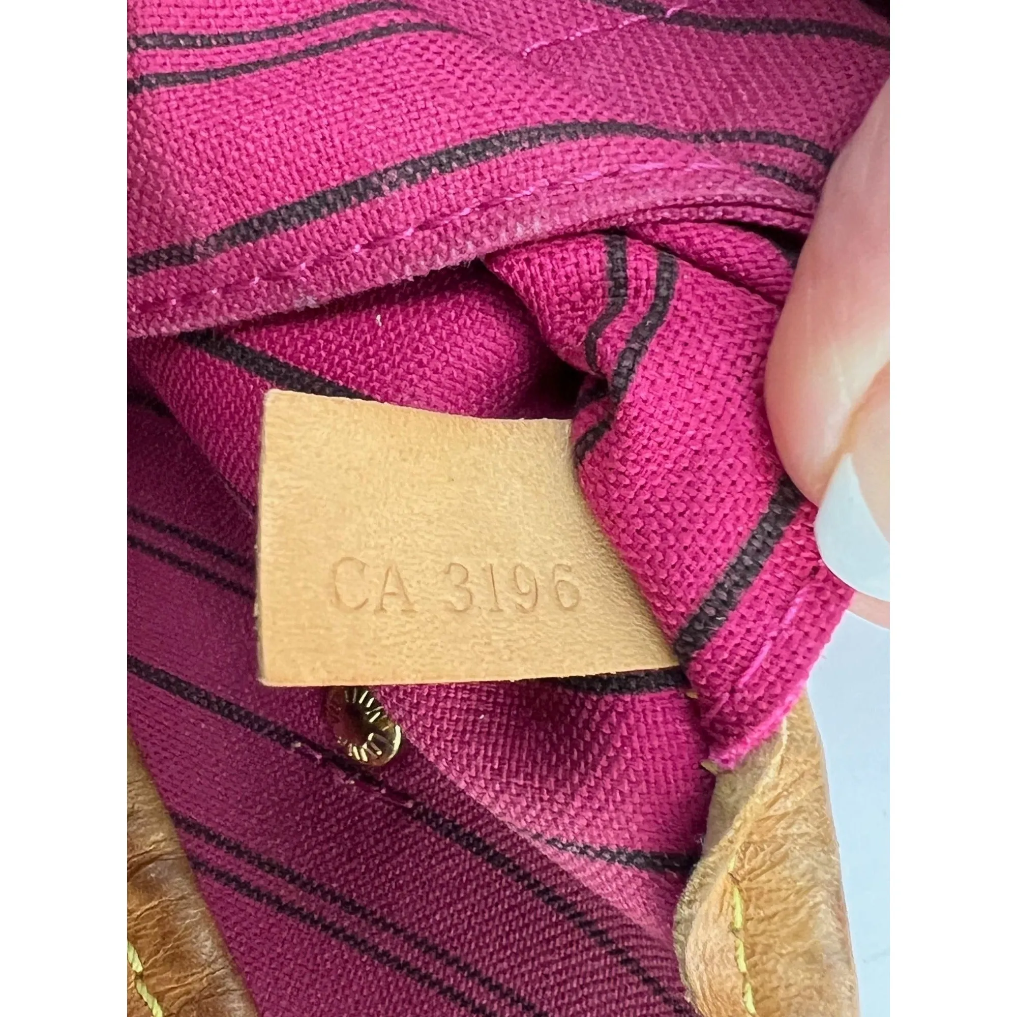 Louis Vuitton Neverfull MM Monogram Tote