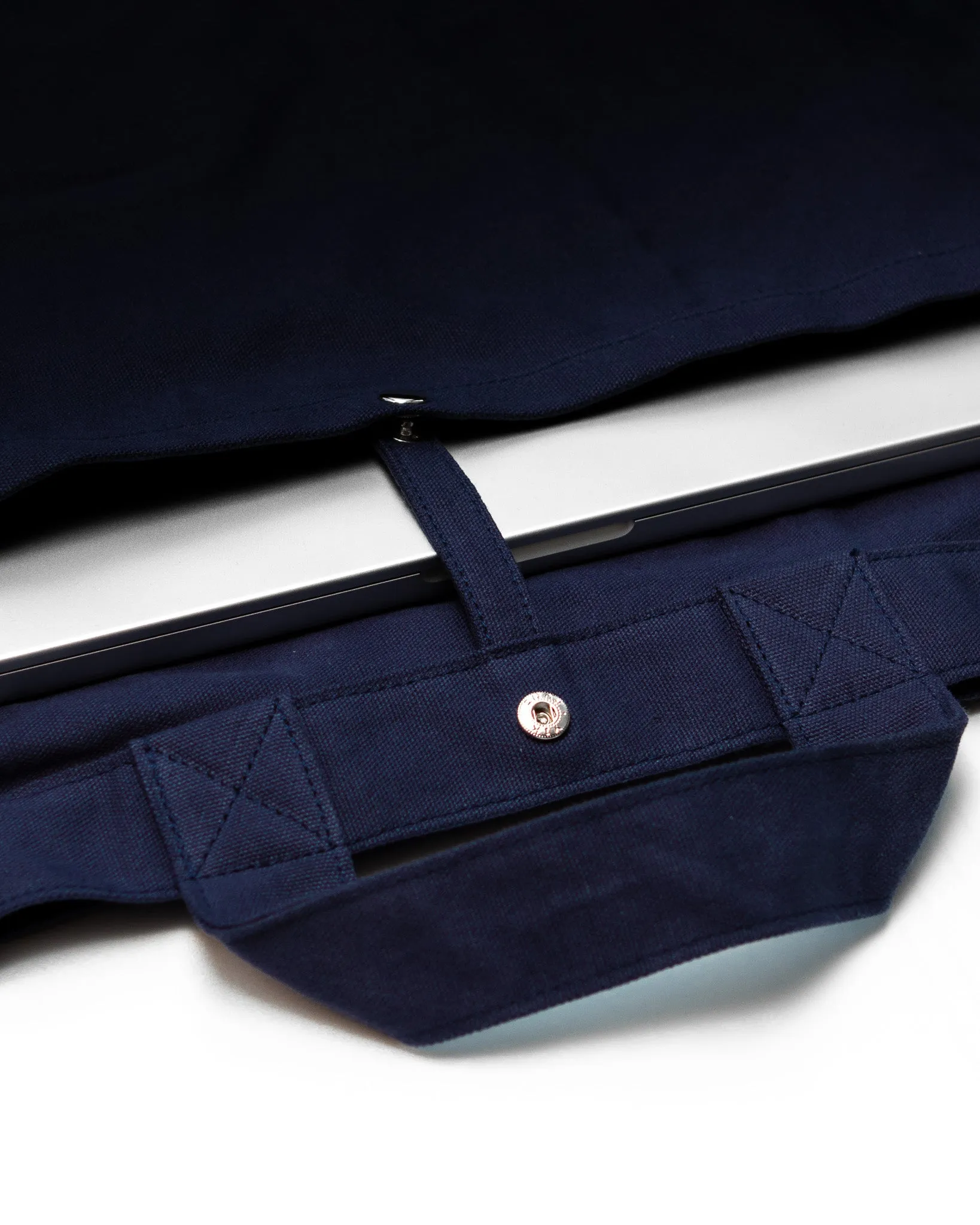 Navy Blue TØTE Shoulderbag Women