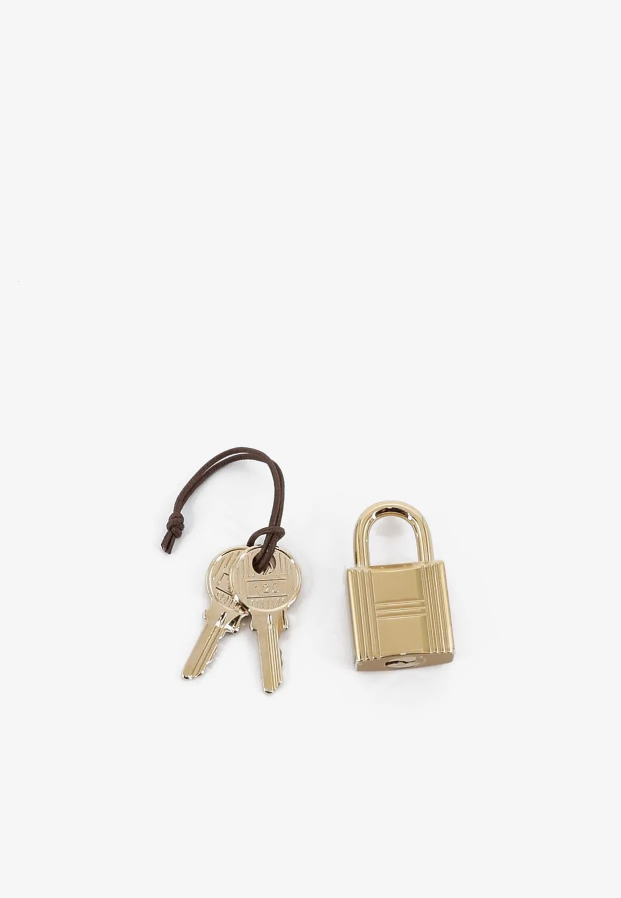 Picotin 18 in Gris Misty Clemence Leather with Permabrass Hardware