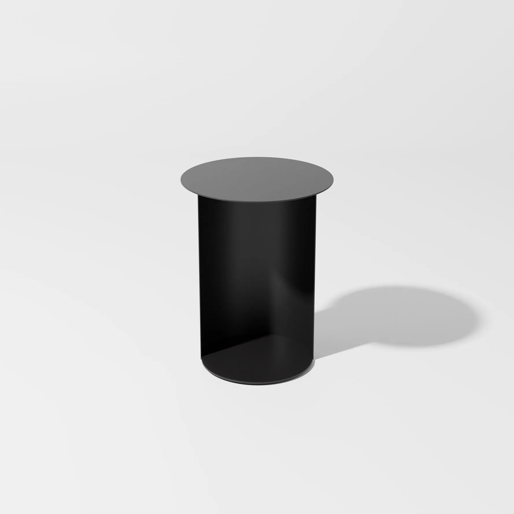 Pillar Round Side Table