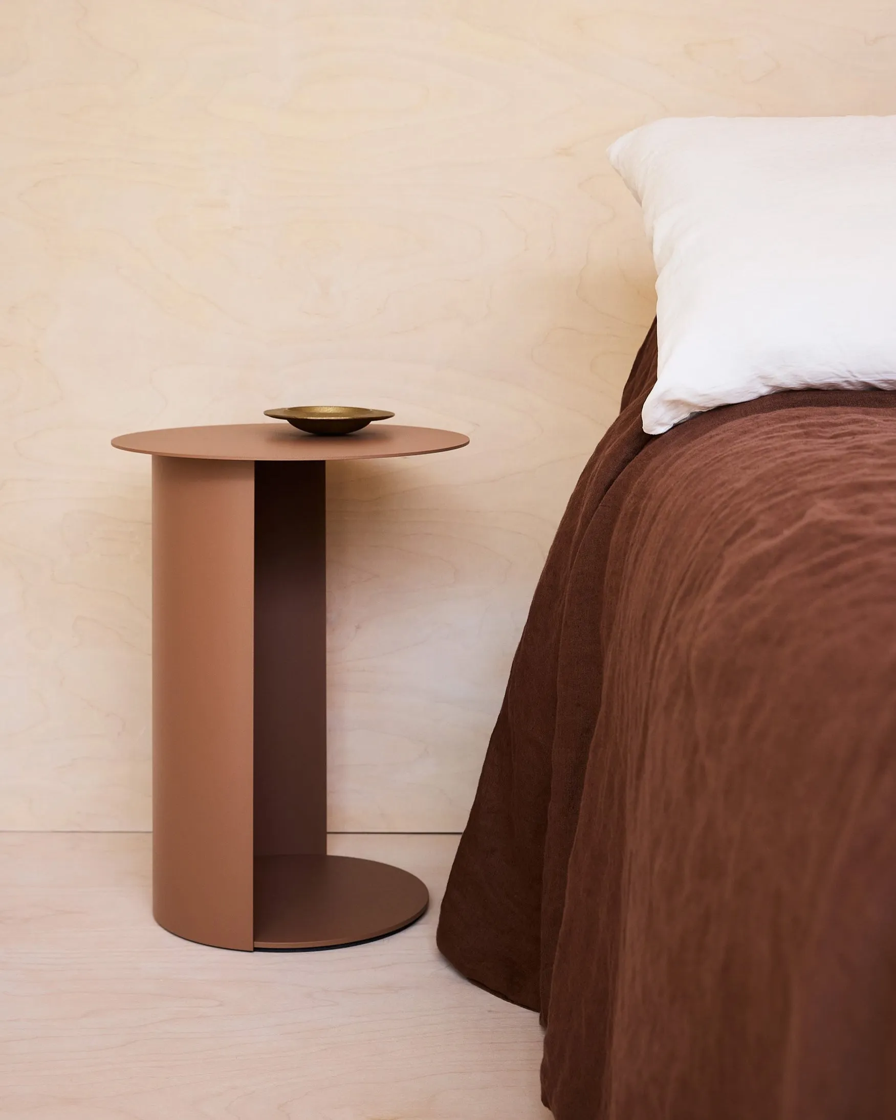 Pillar Round Side Table