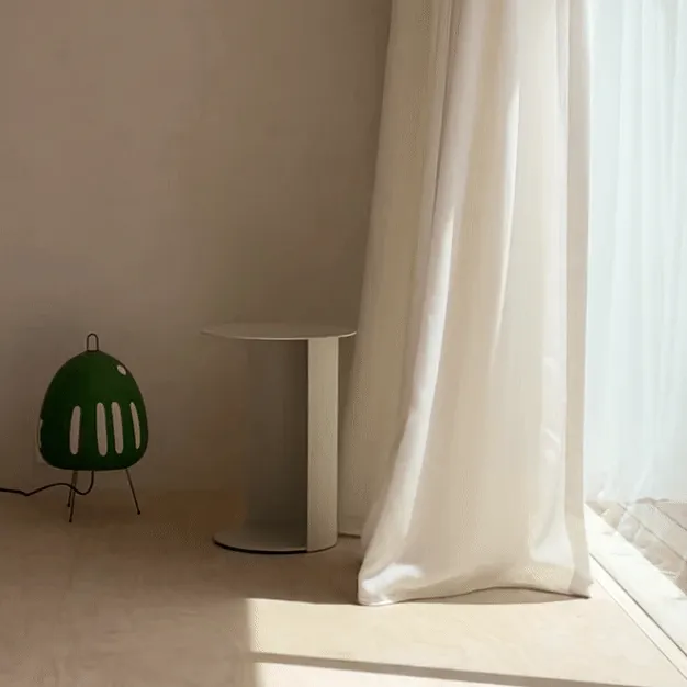 Pillar Round Side Table