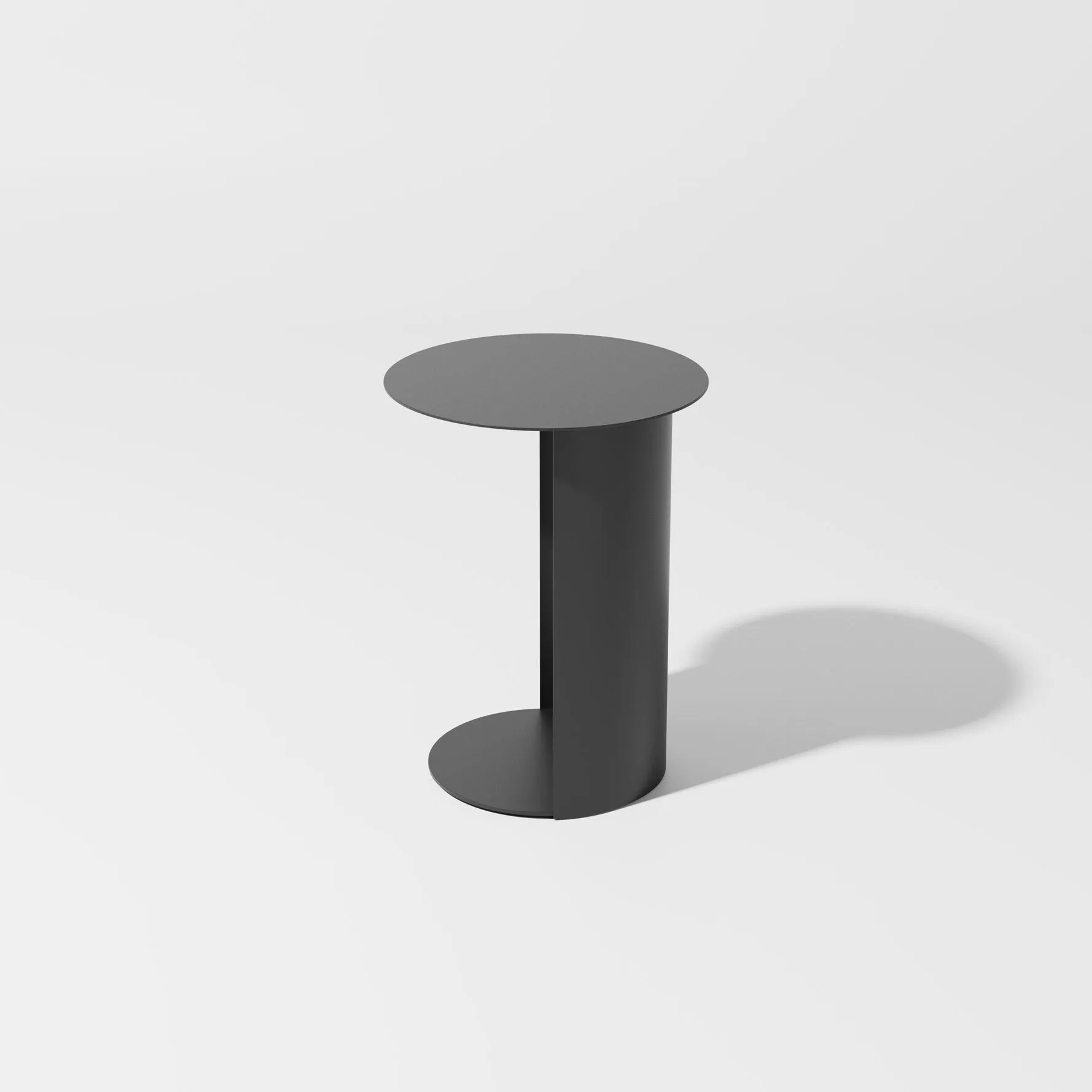 Pillar Round Side Table