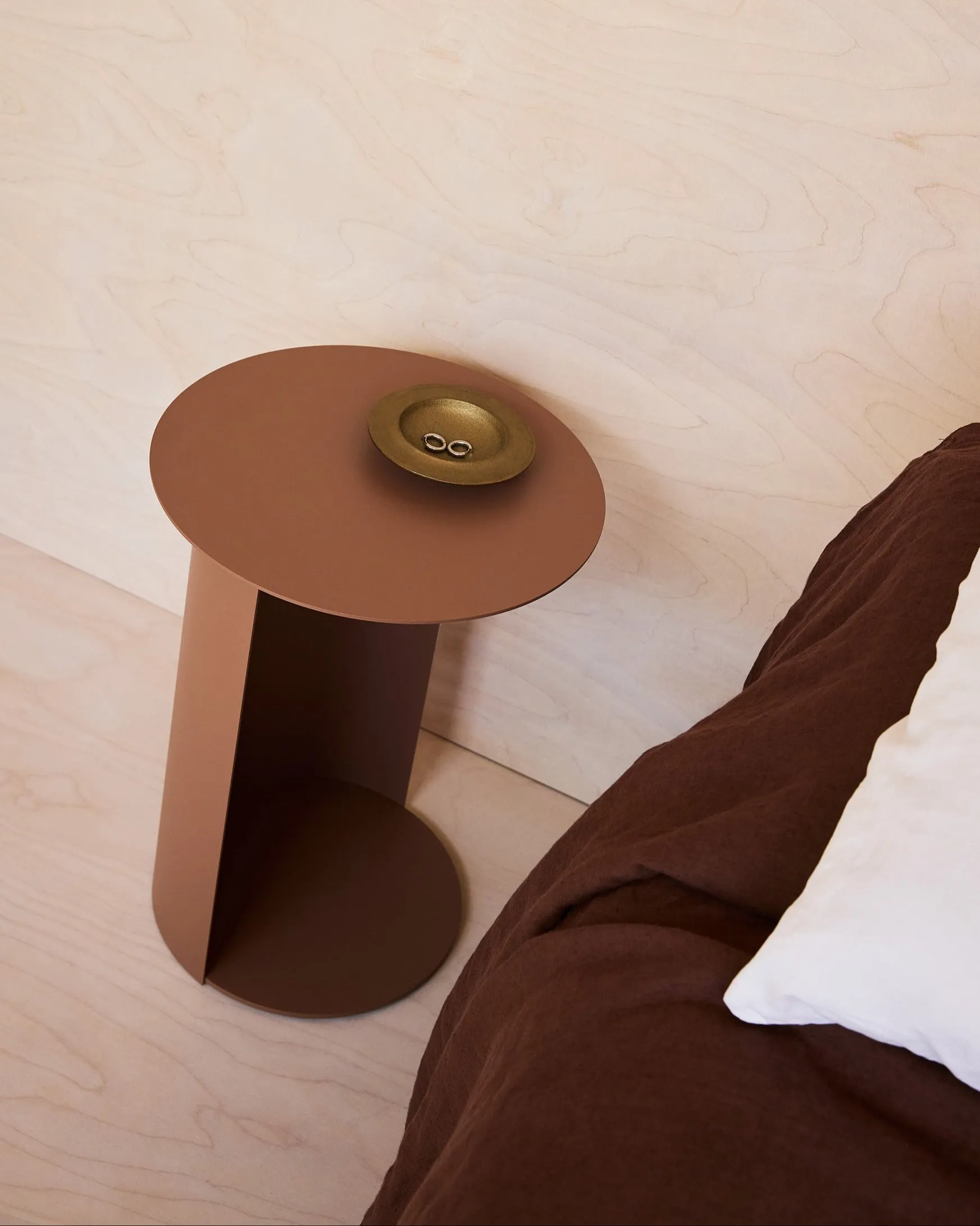 Pillar Round Side Table