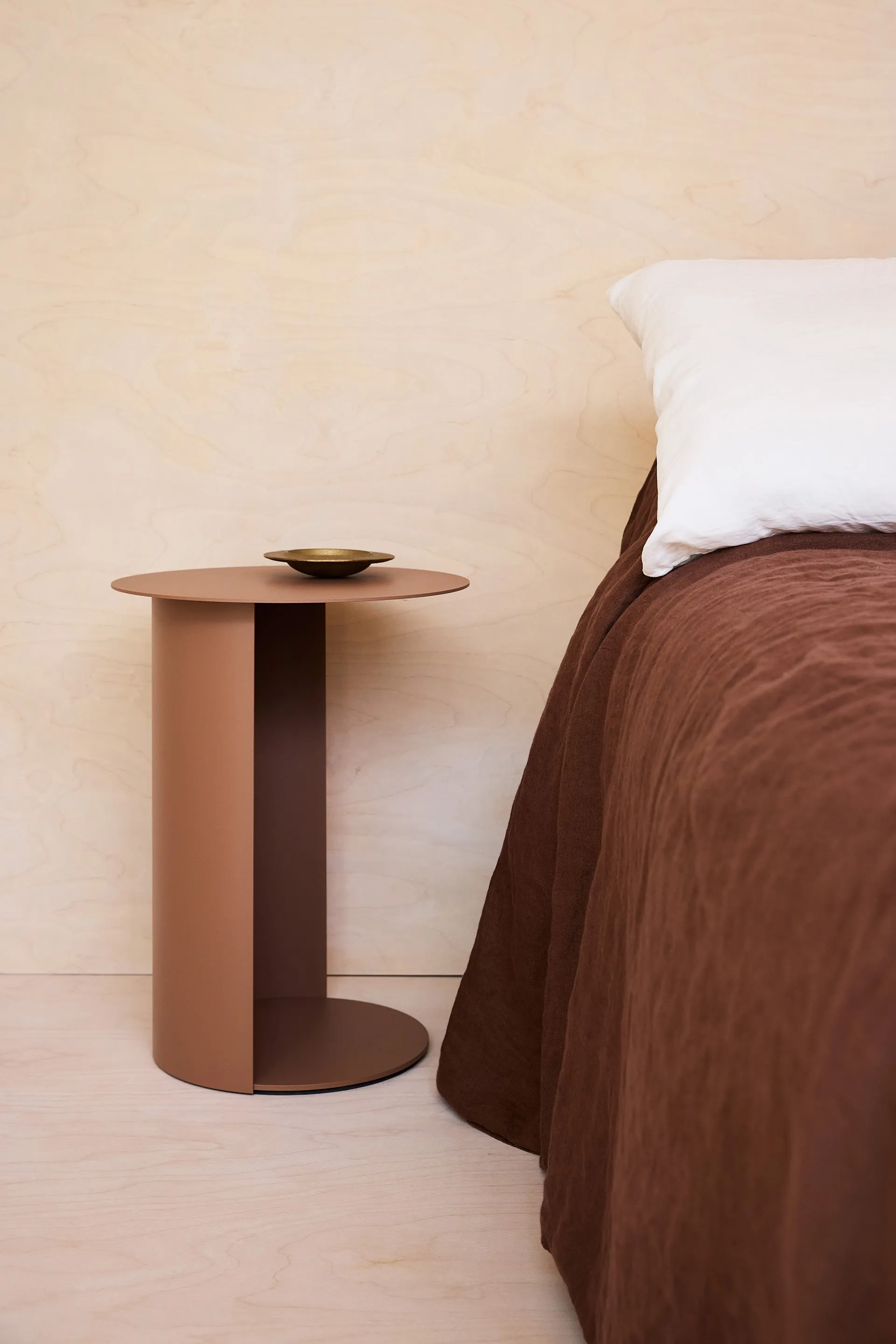 Pillar Round Side Table