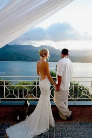 Roycebridal Simple Open Back Vintage Mermaid Spaghetti Straps Lace Beach Wedding Dress, MW250